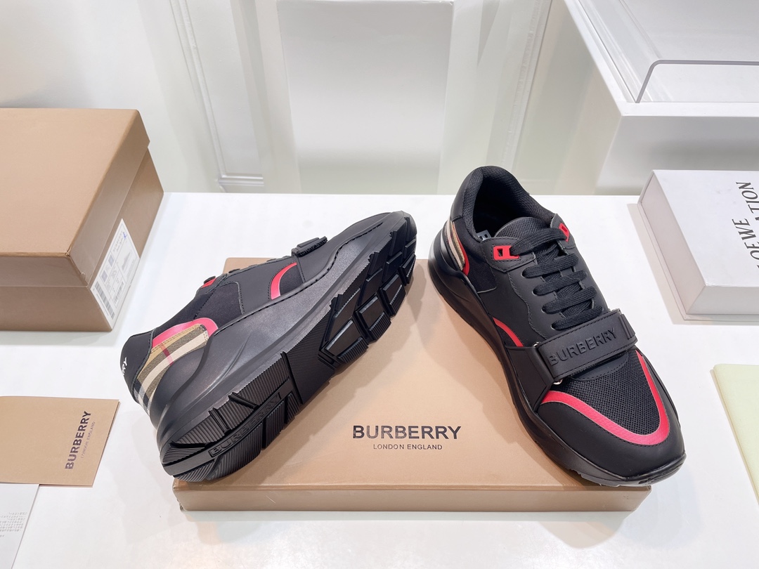 Burberry Male Sneakers Breathable M-s