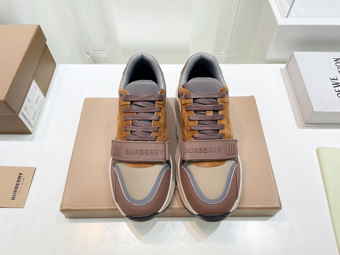 Burberry Male Sneakers Breathable M-s
