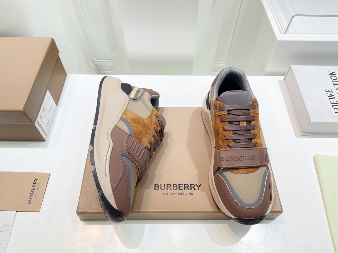 Burberry Male Sneakers Breathable M-s
