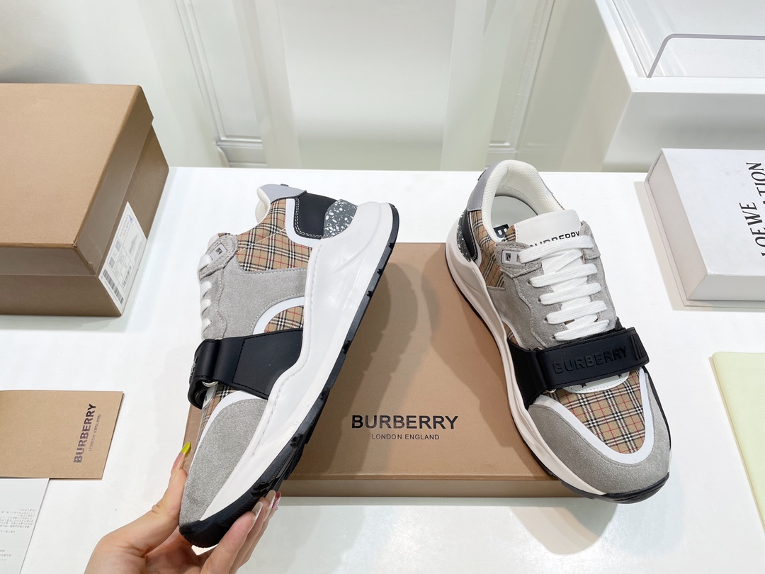 Burberry Male Sneakers Breathable M-s