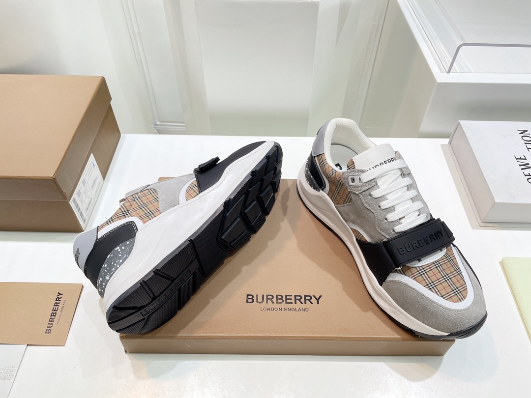 Burberry Male Sneakers Breathable M-s