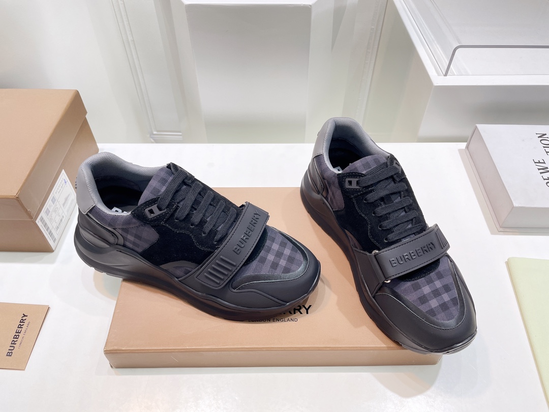 Burberry Male Sneakers Breathable M-s