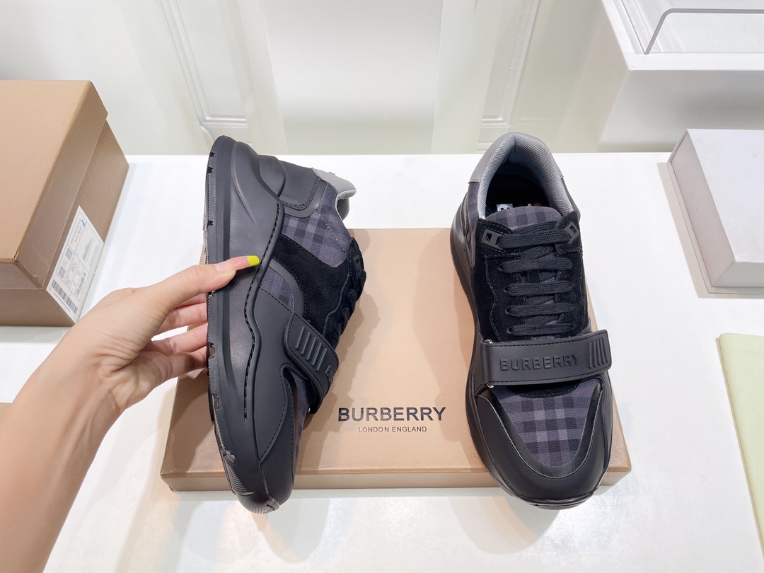 Burberry Male Sneakers Breathable M-s
