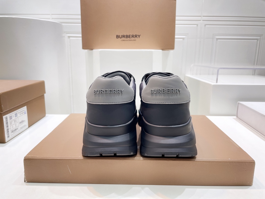 Burberry Male Sneakers Breathable M-s