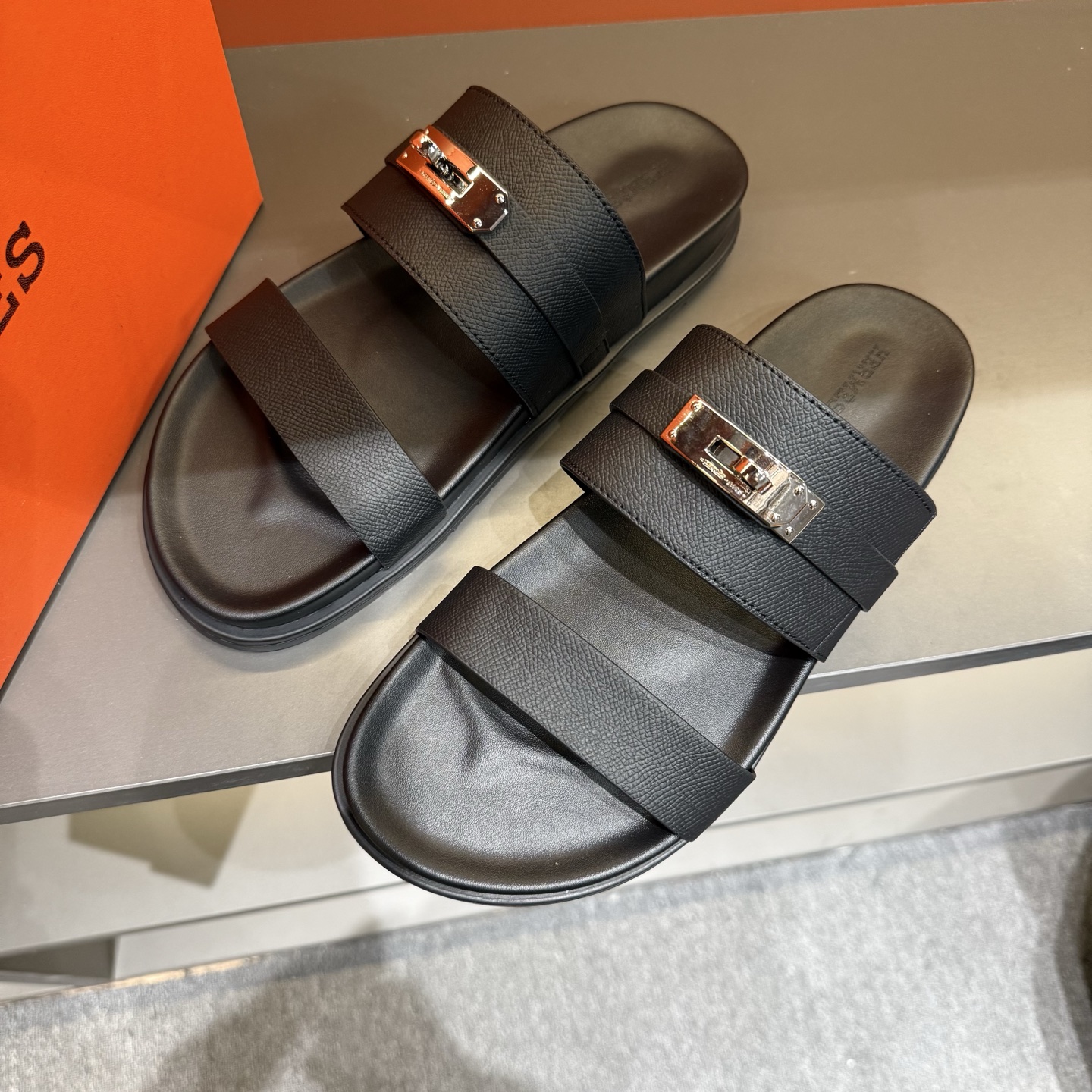 Hermes Basic Shoes M-s