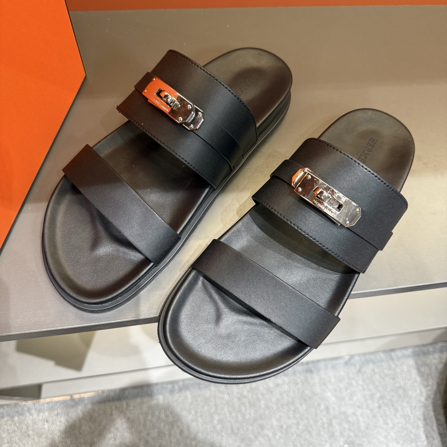 Hermes Basic Shoes M-s