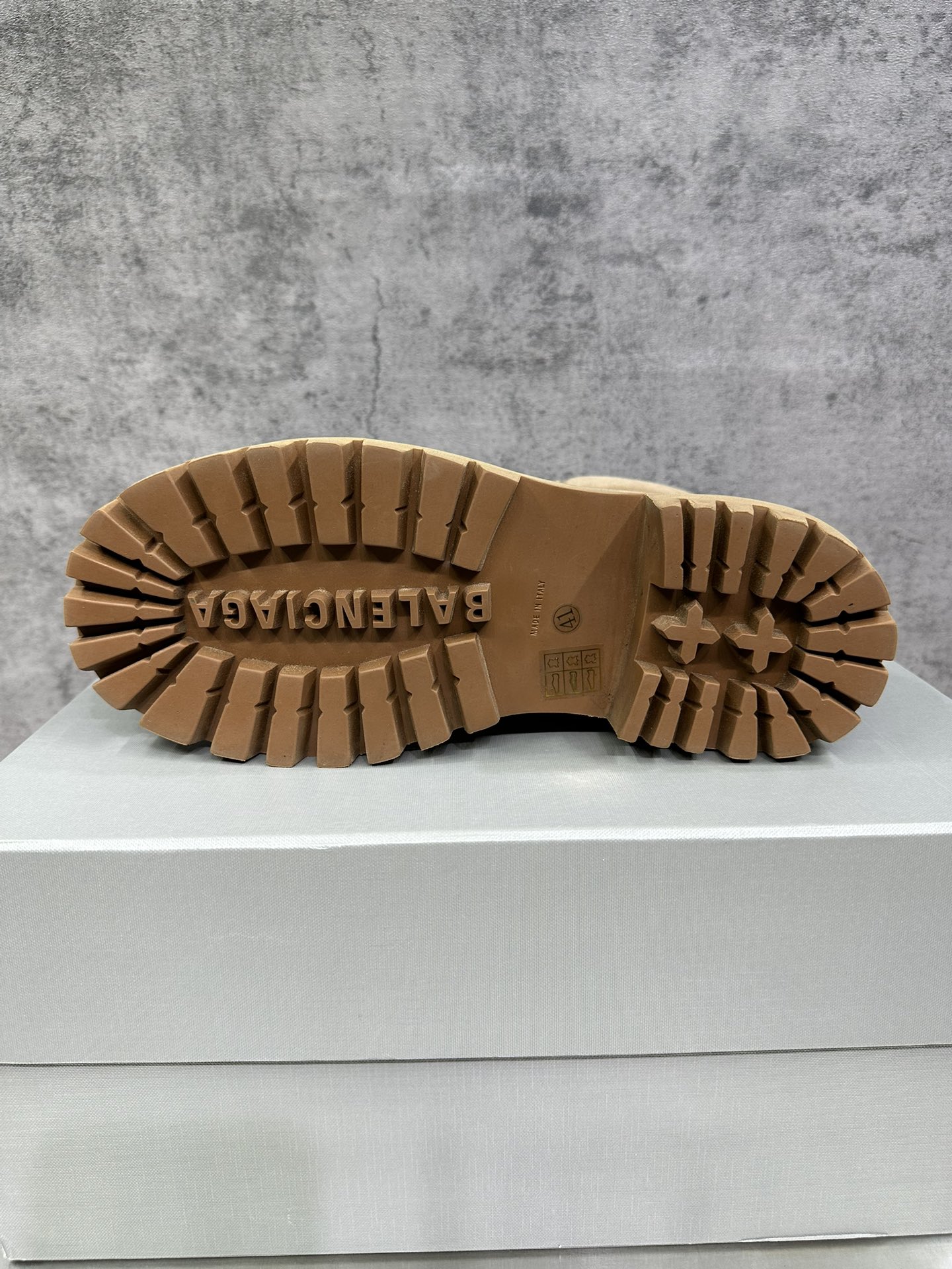 Basic Shoes Black 46-l