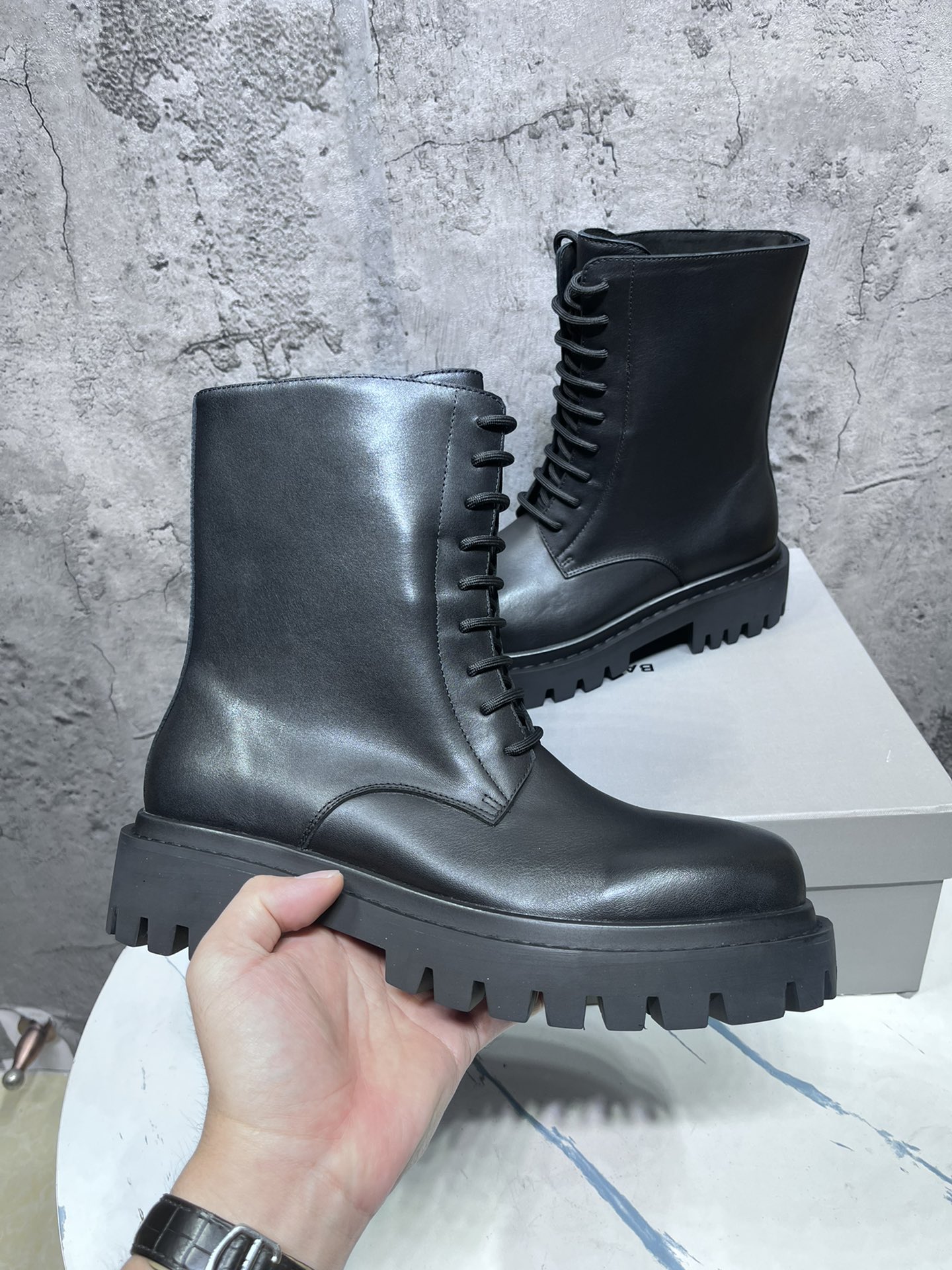 Balenciaga Female Basic Shoes 46-l-s