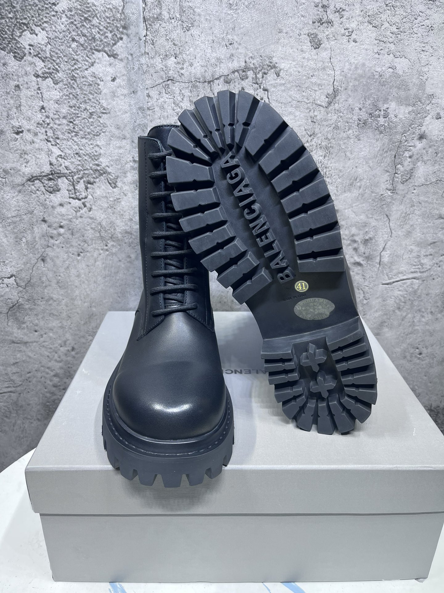 Balenciaga Female Basic Shoes 46-l-s