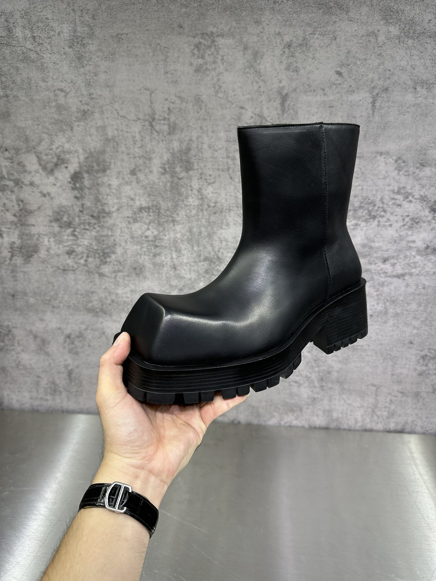 Male Basic Shoes M