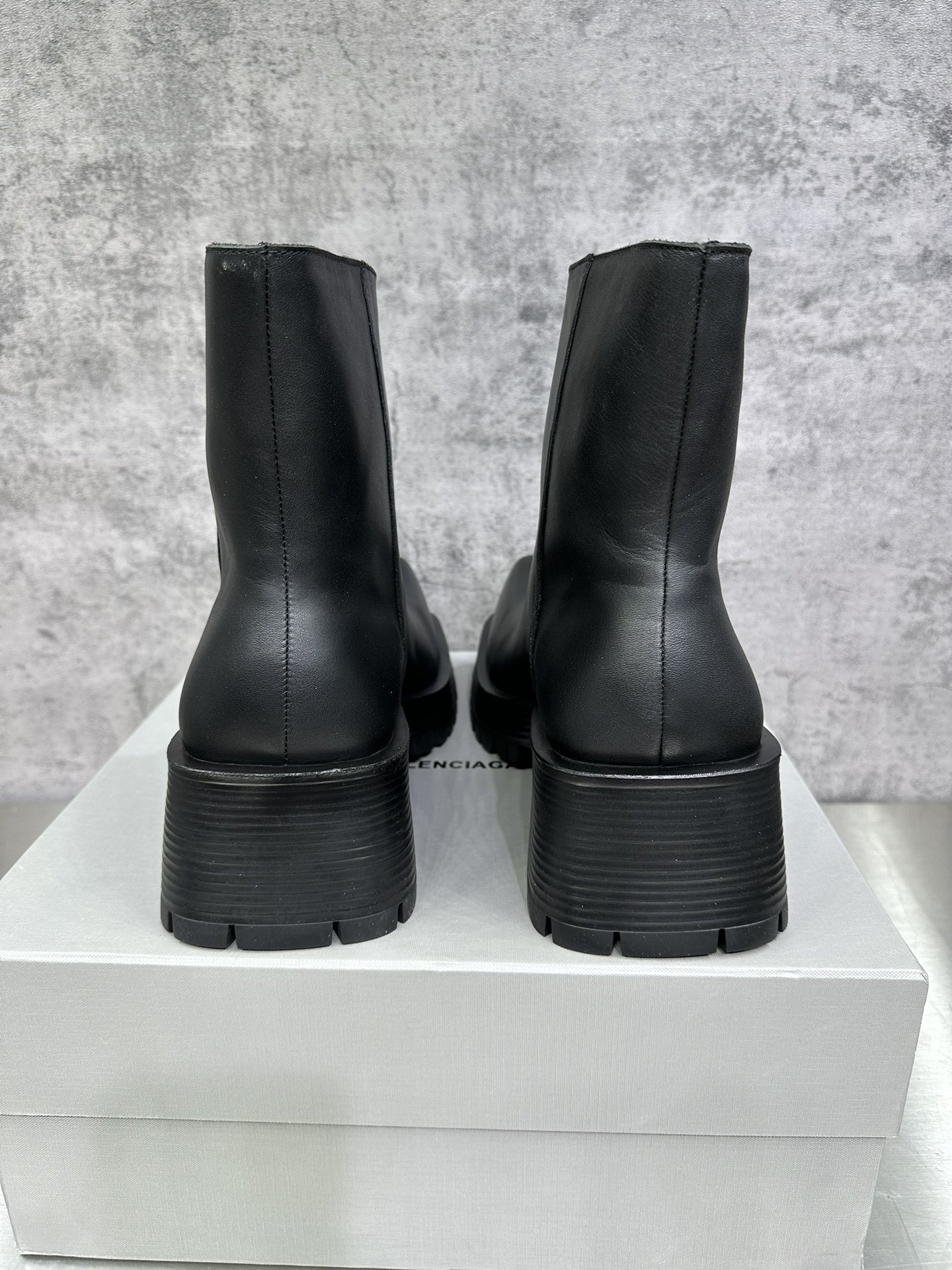 Male Basic Shoes M