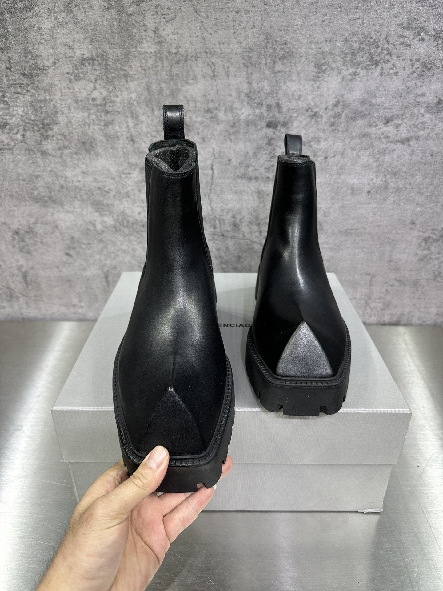 Male Basic Shoes 46