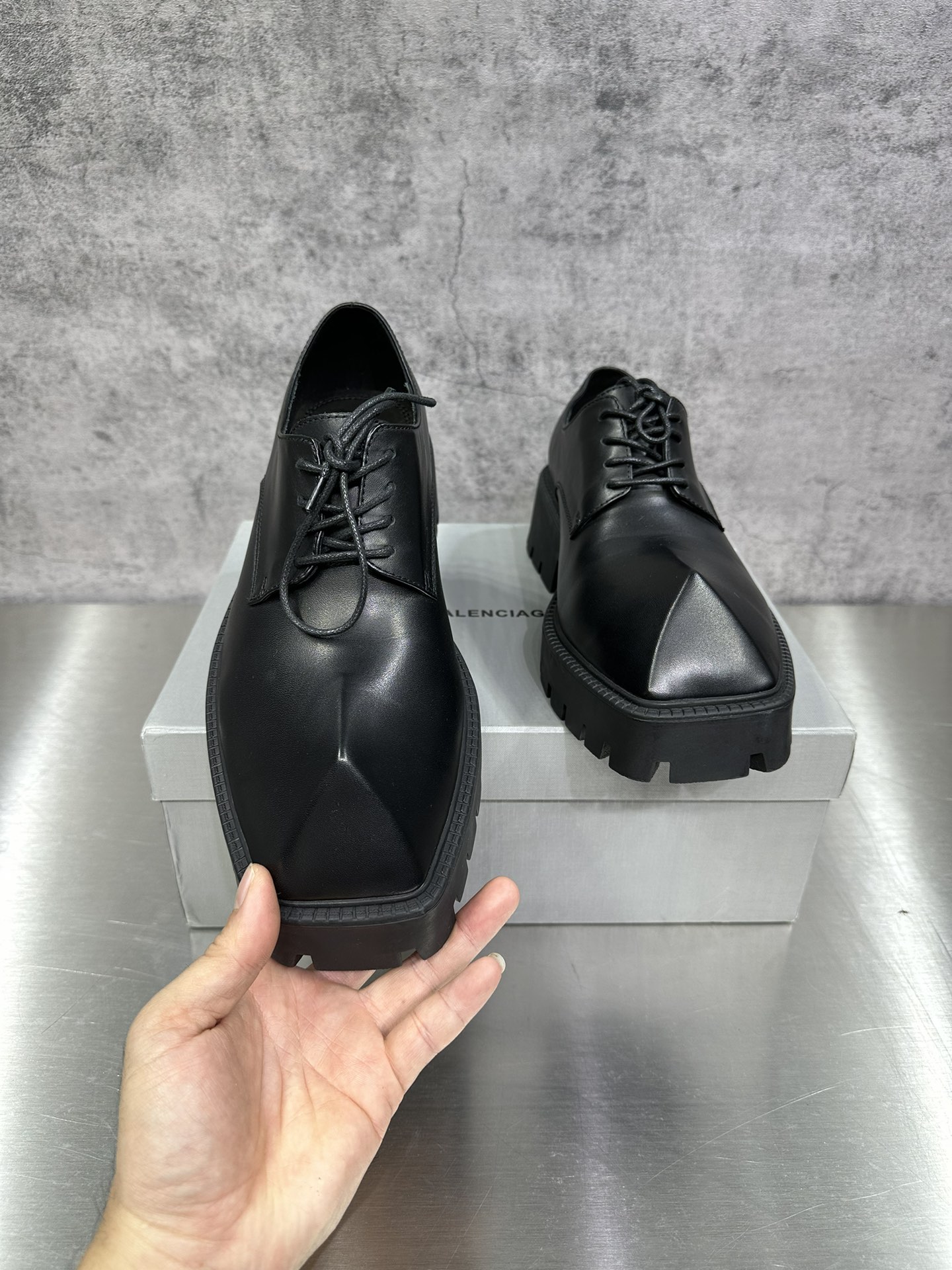Male Basic Shoes 46