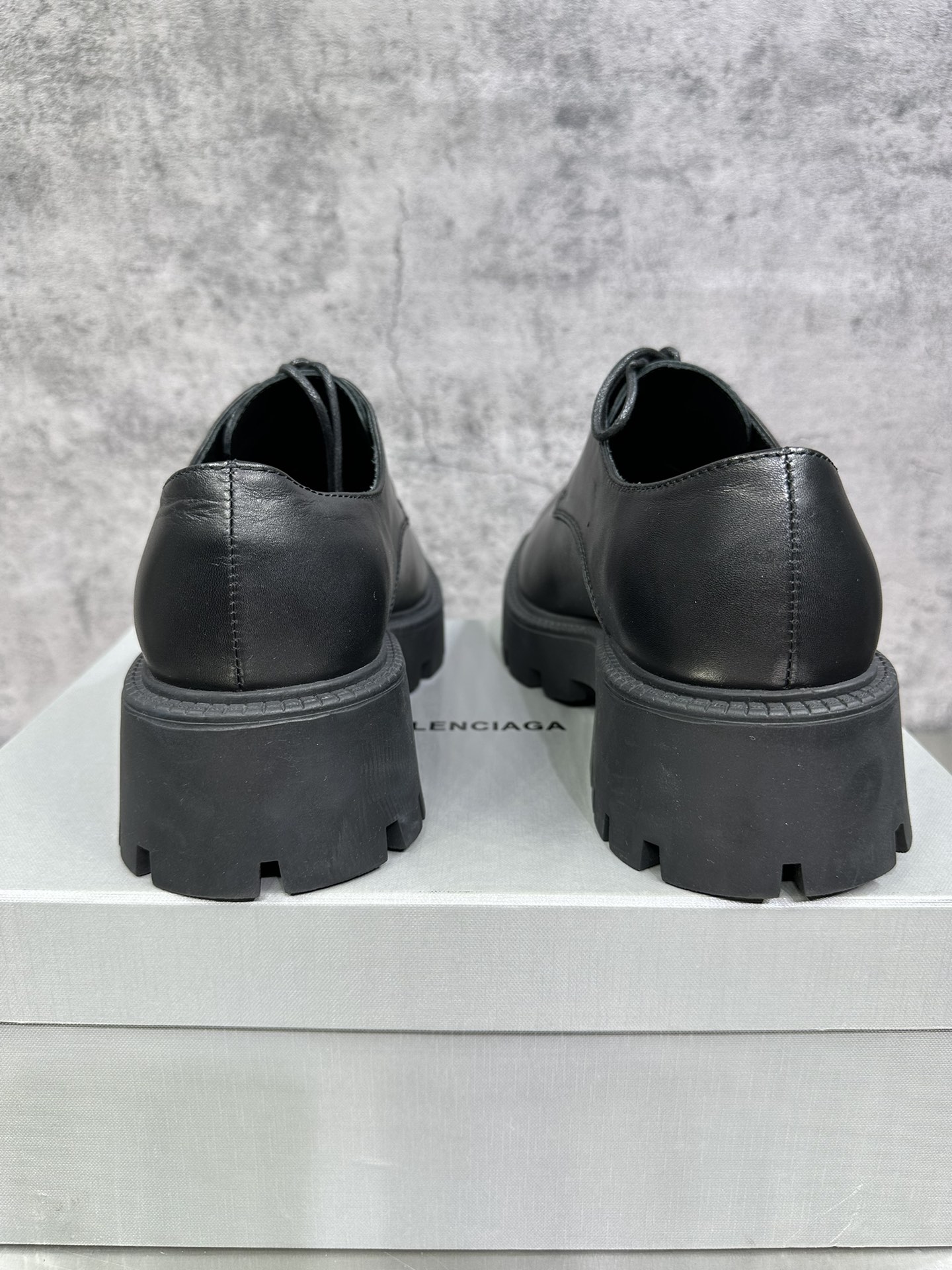 Male Basic Shoes 46
