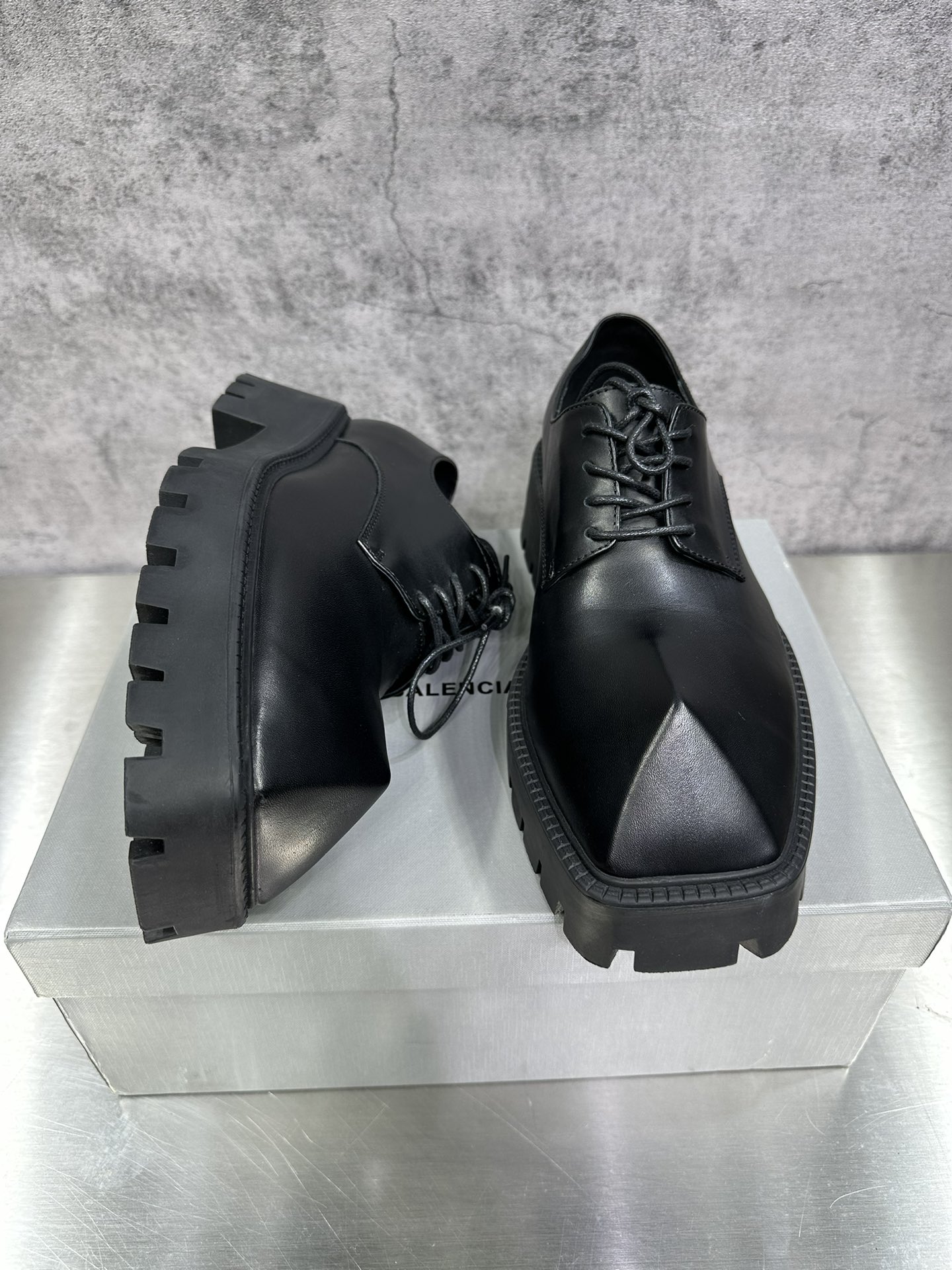 Male Basic Shoes 46