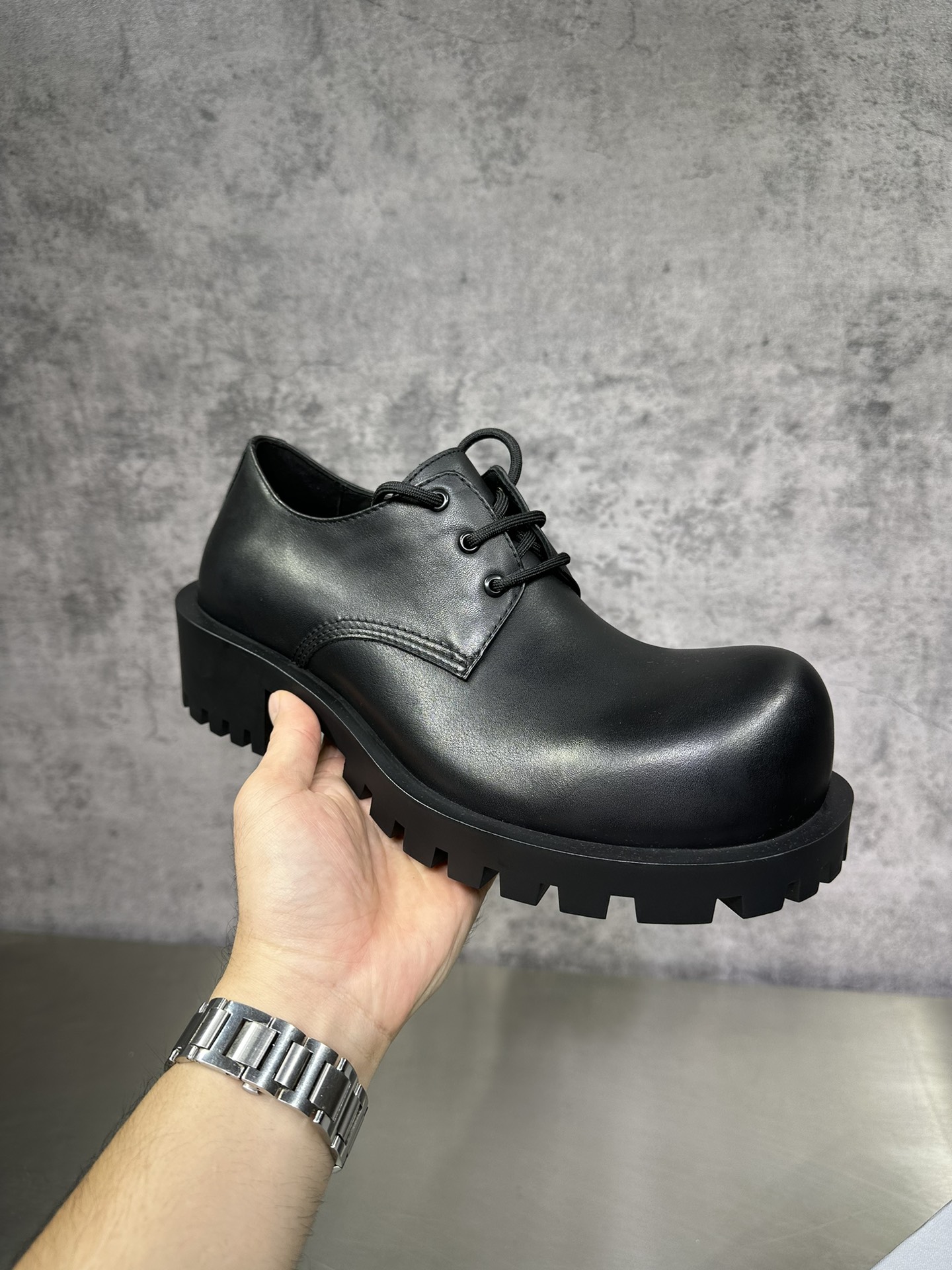 Balenciaga Leather Shoes Cow Leather M-l