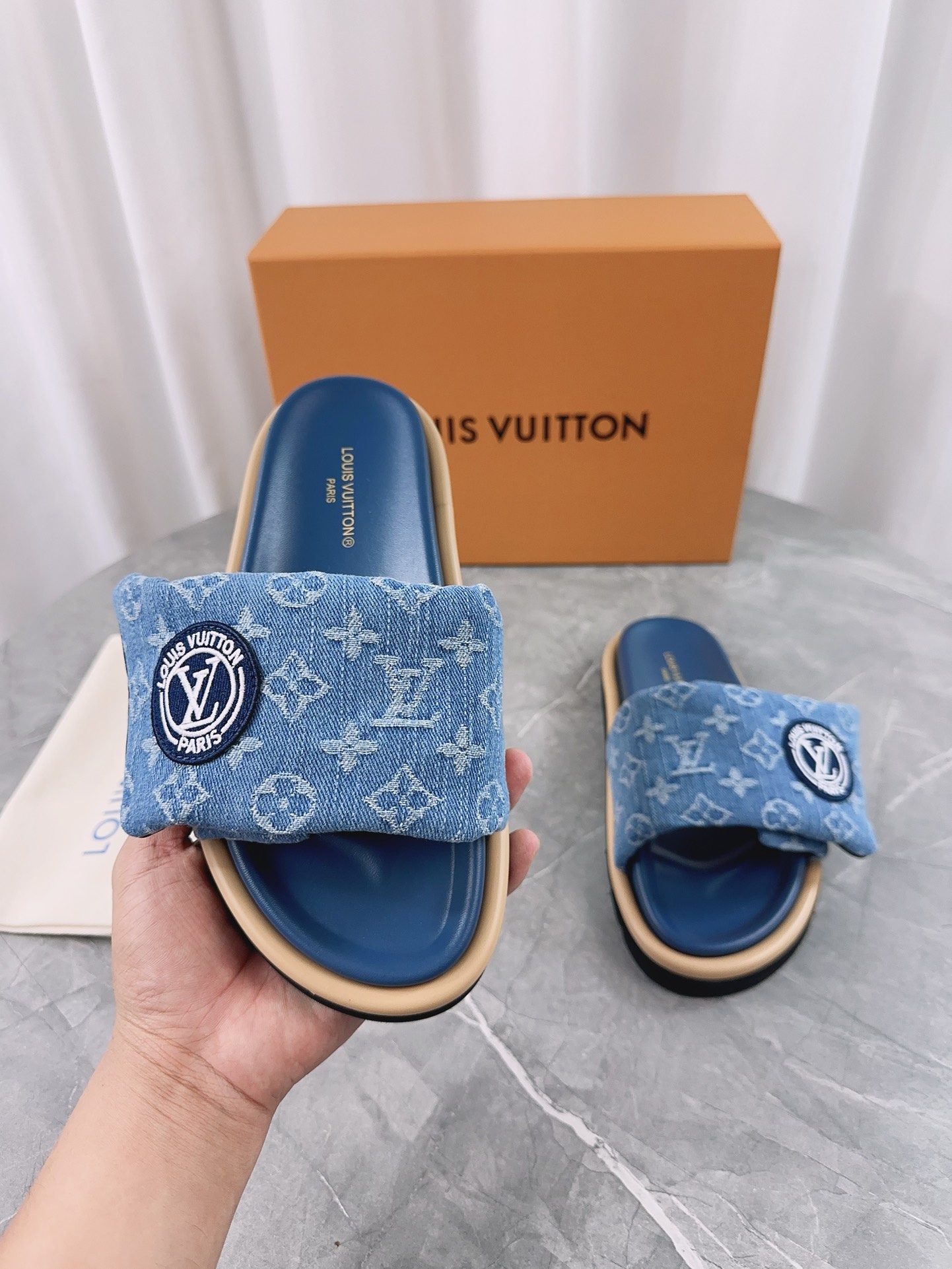 Slippers