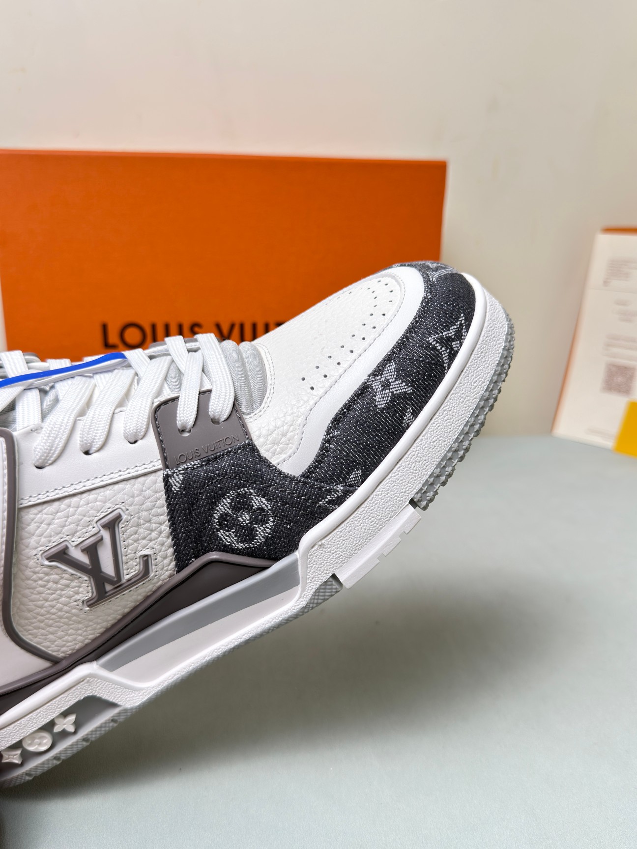 Louis Vuitton Male Basic Shoes Mesh Breathable