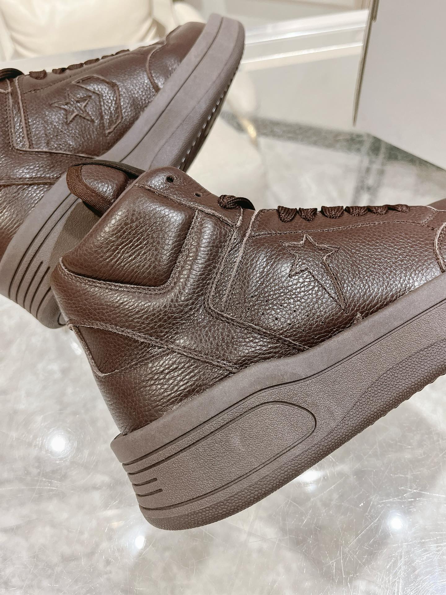 Converse Male Basic Shoes