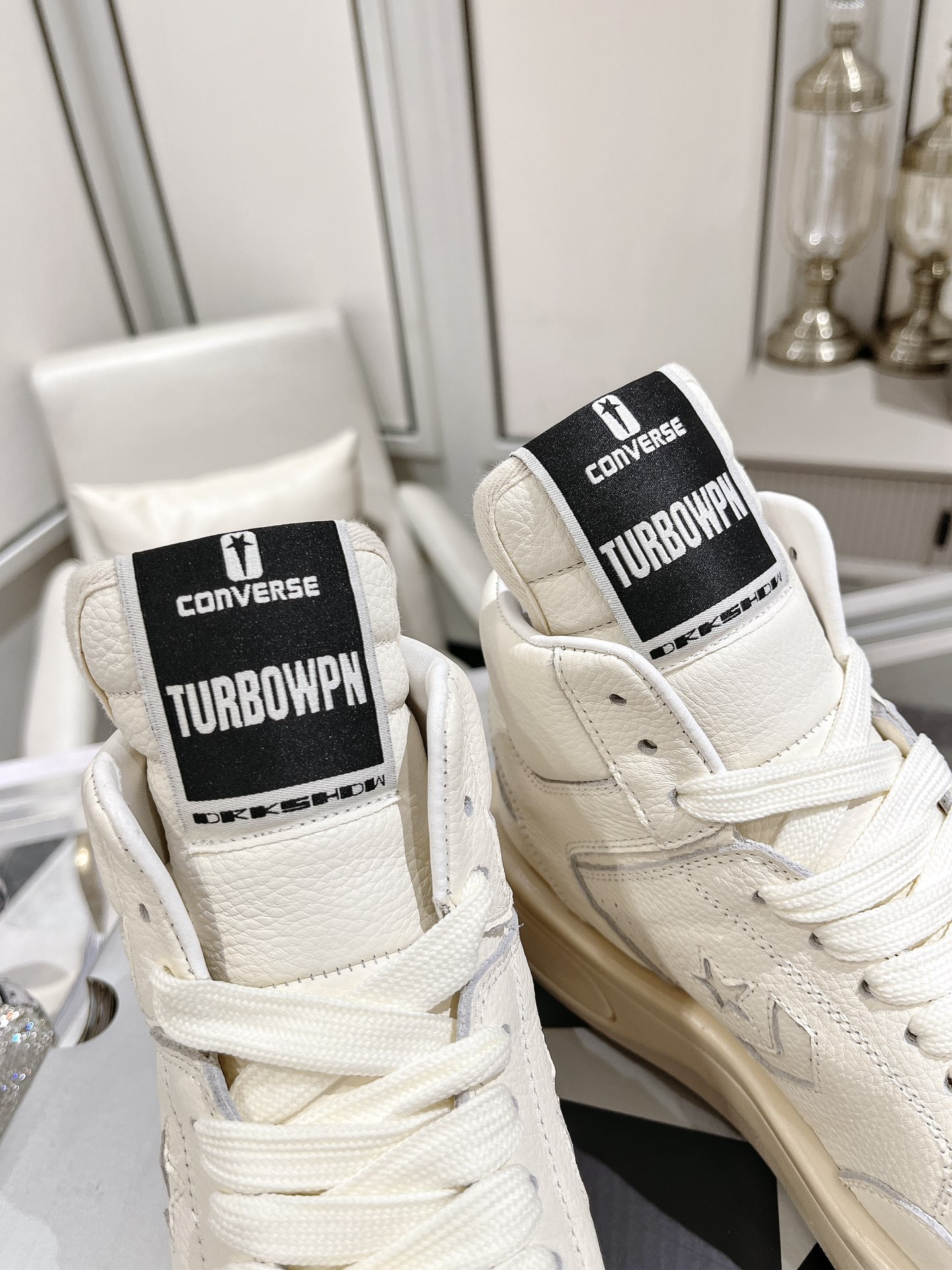 Converse Male Basic Shoes