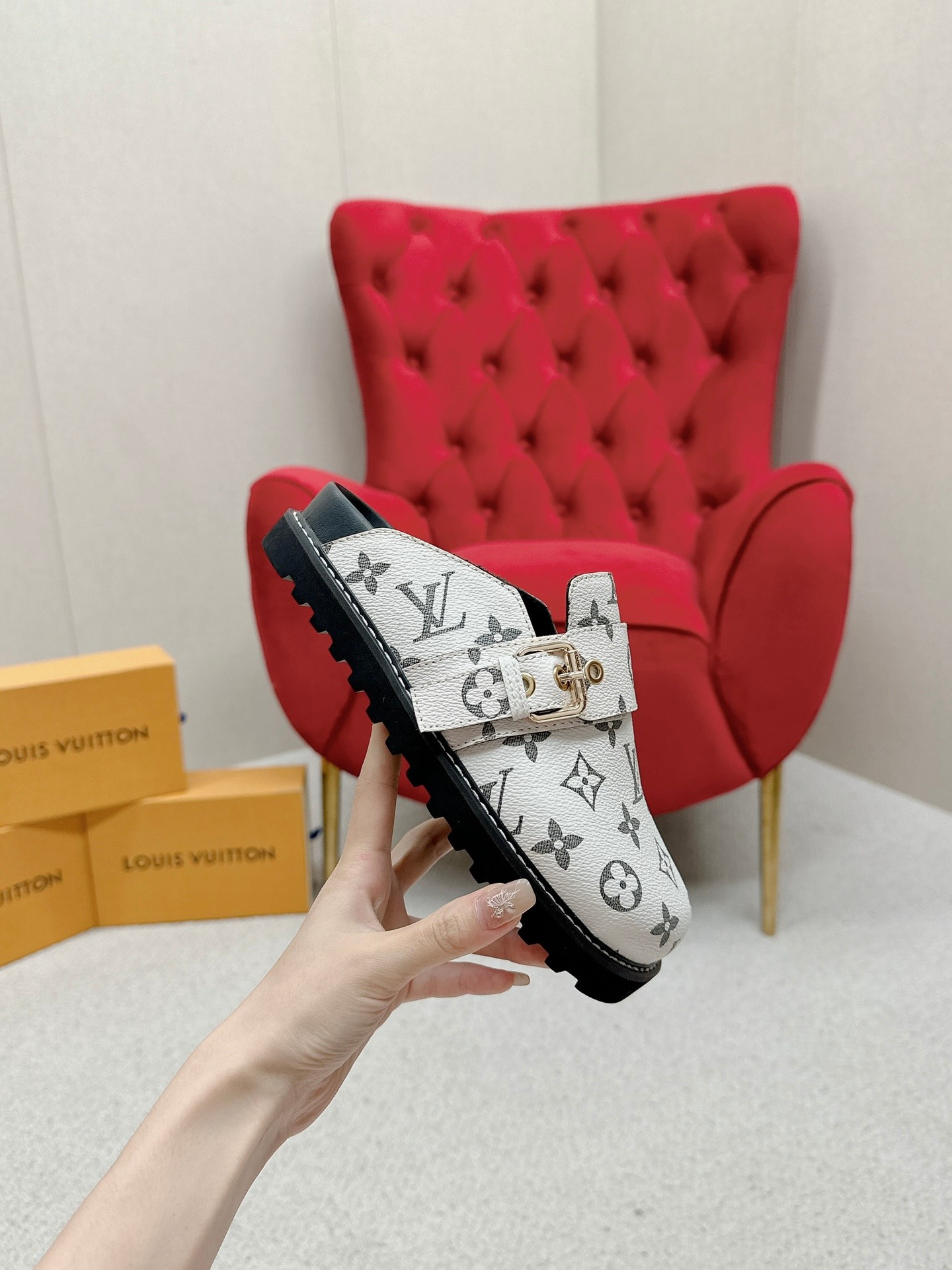 Male Slippers S