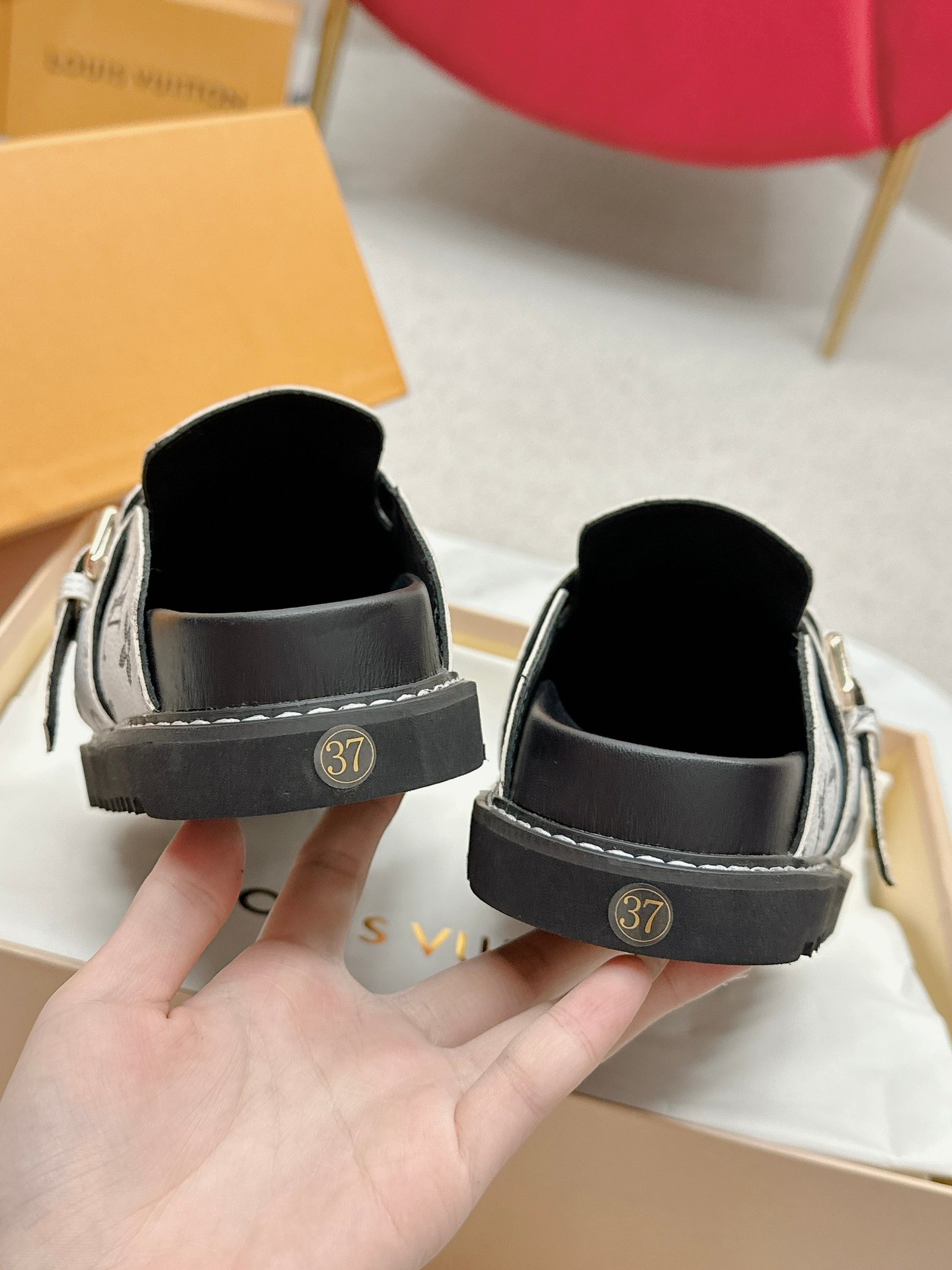 Male Slippers S