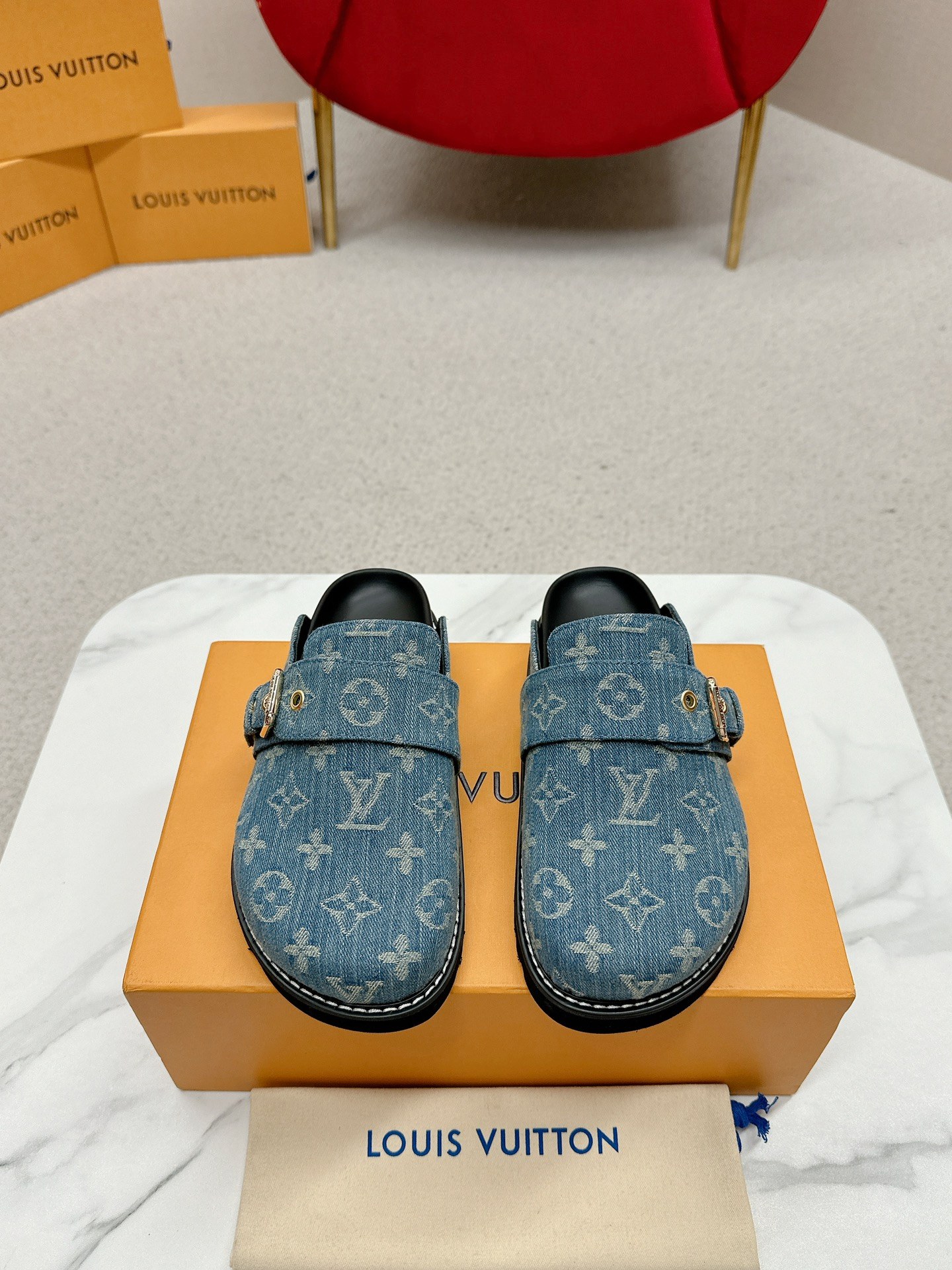Male Slippers S