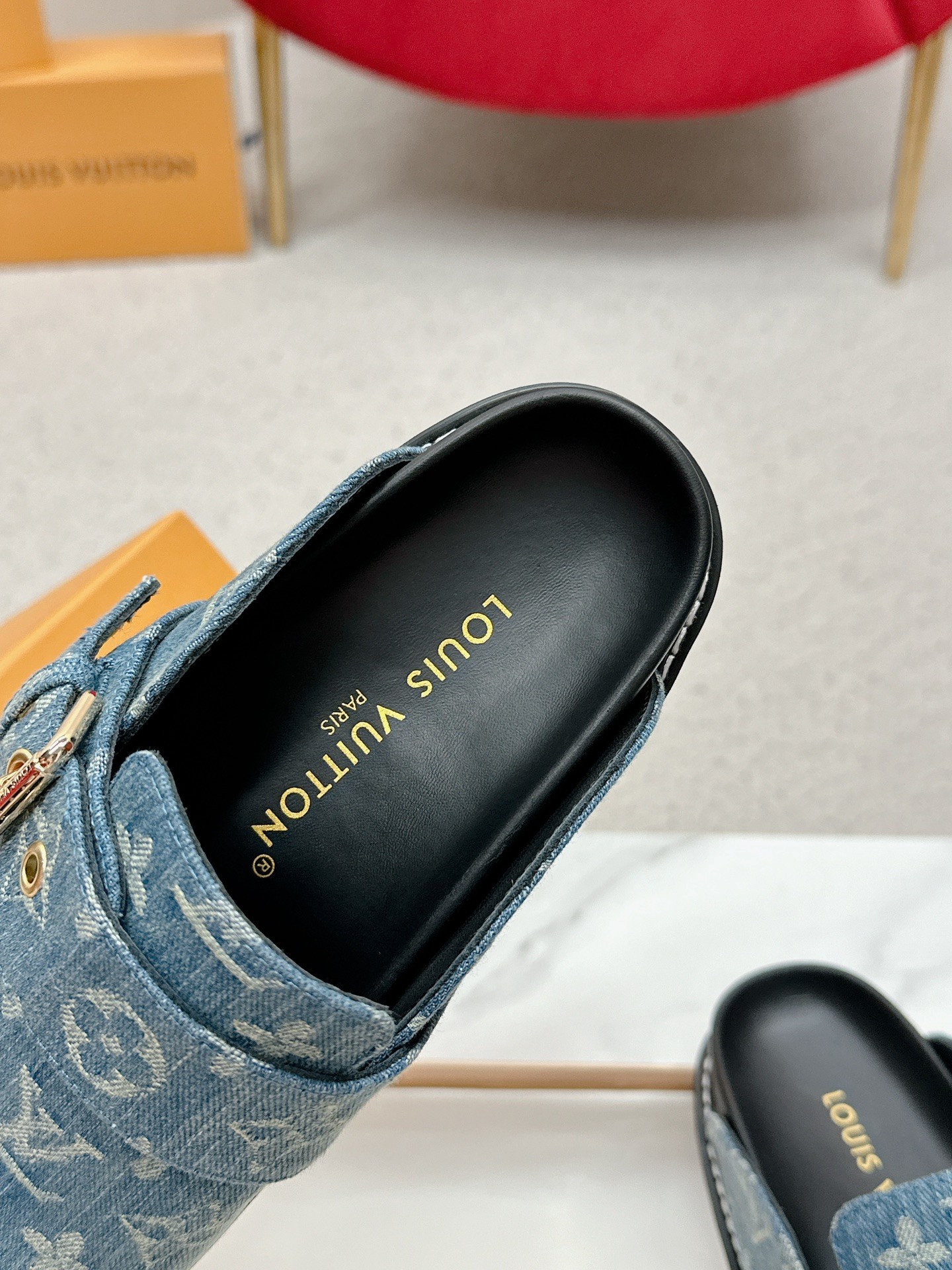 Male Slippers S