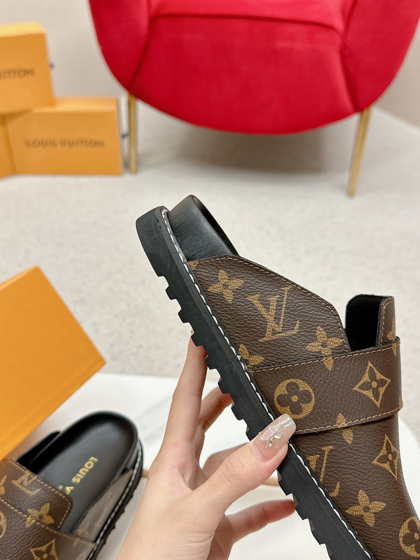 Male Slippers S