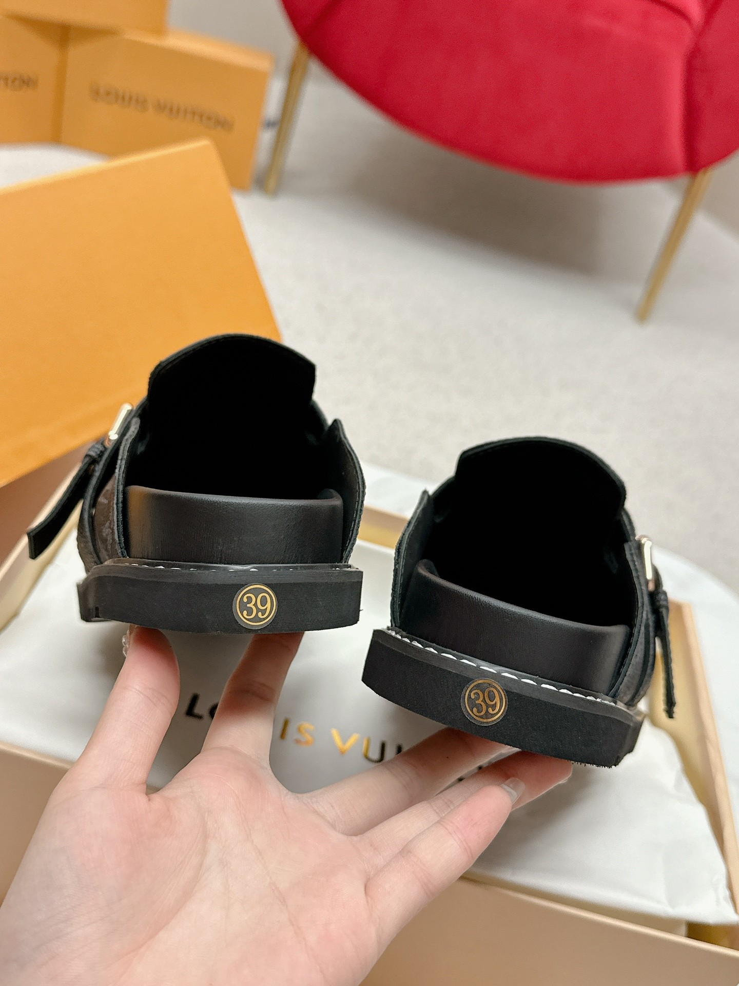 Male Slippers S