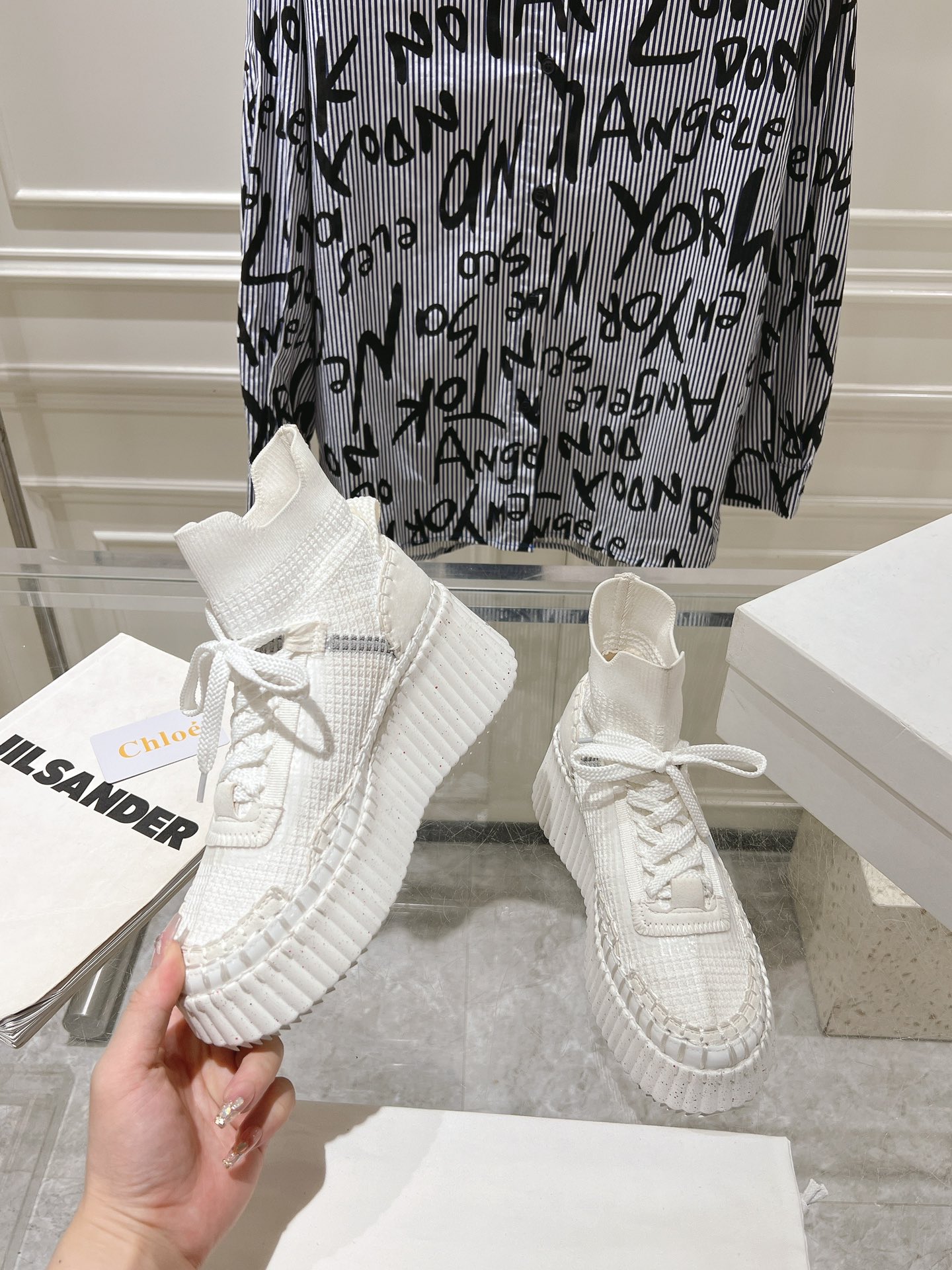 Sneakers S