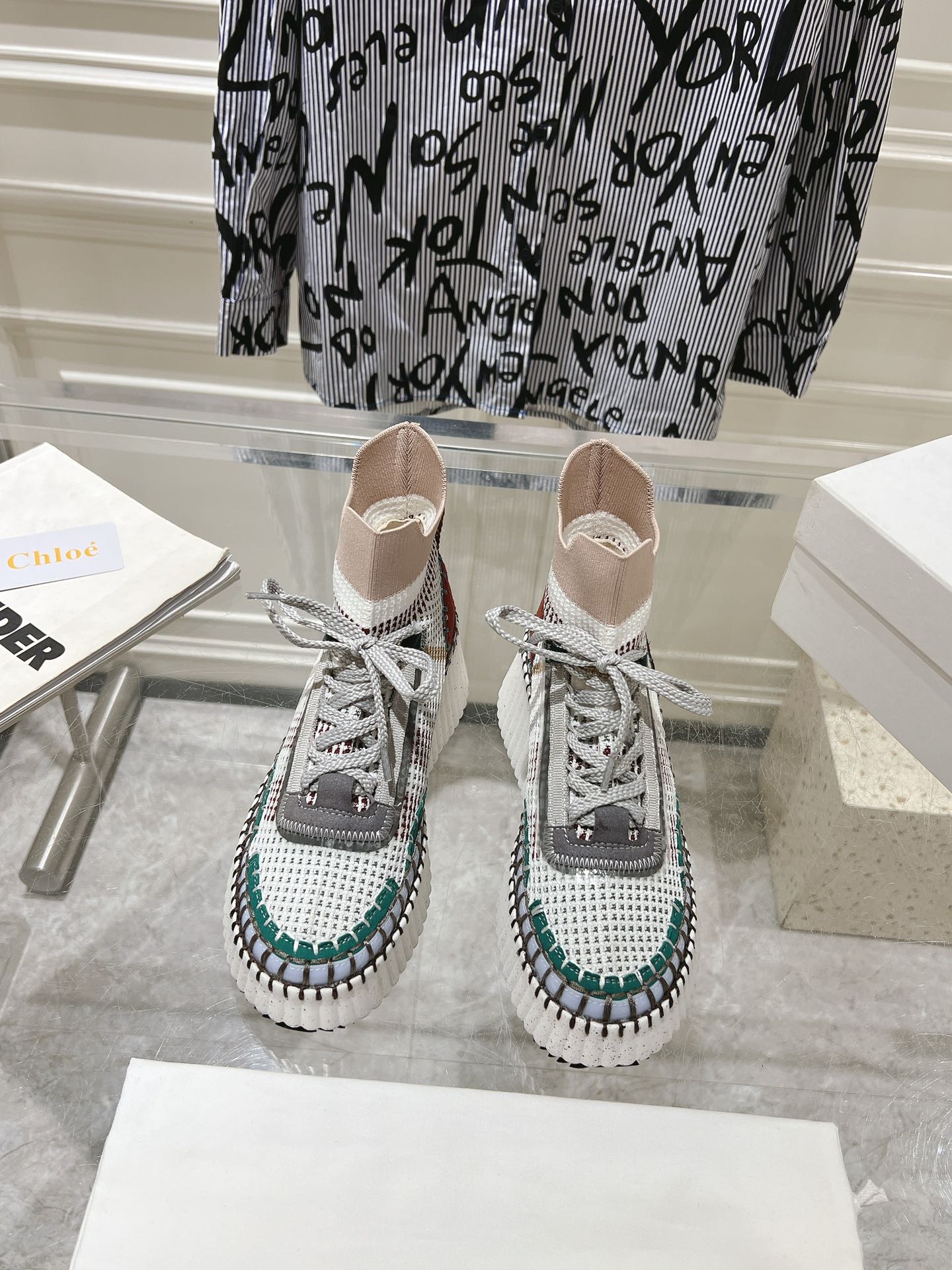 Sneakers S