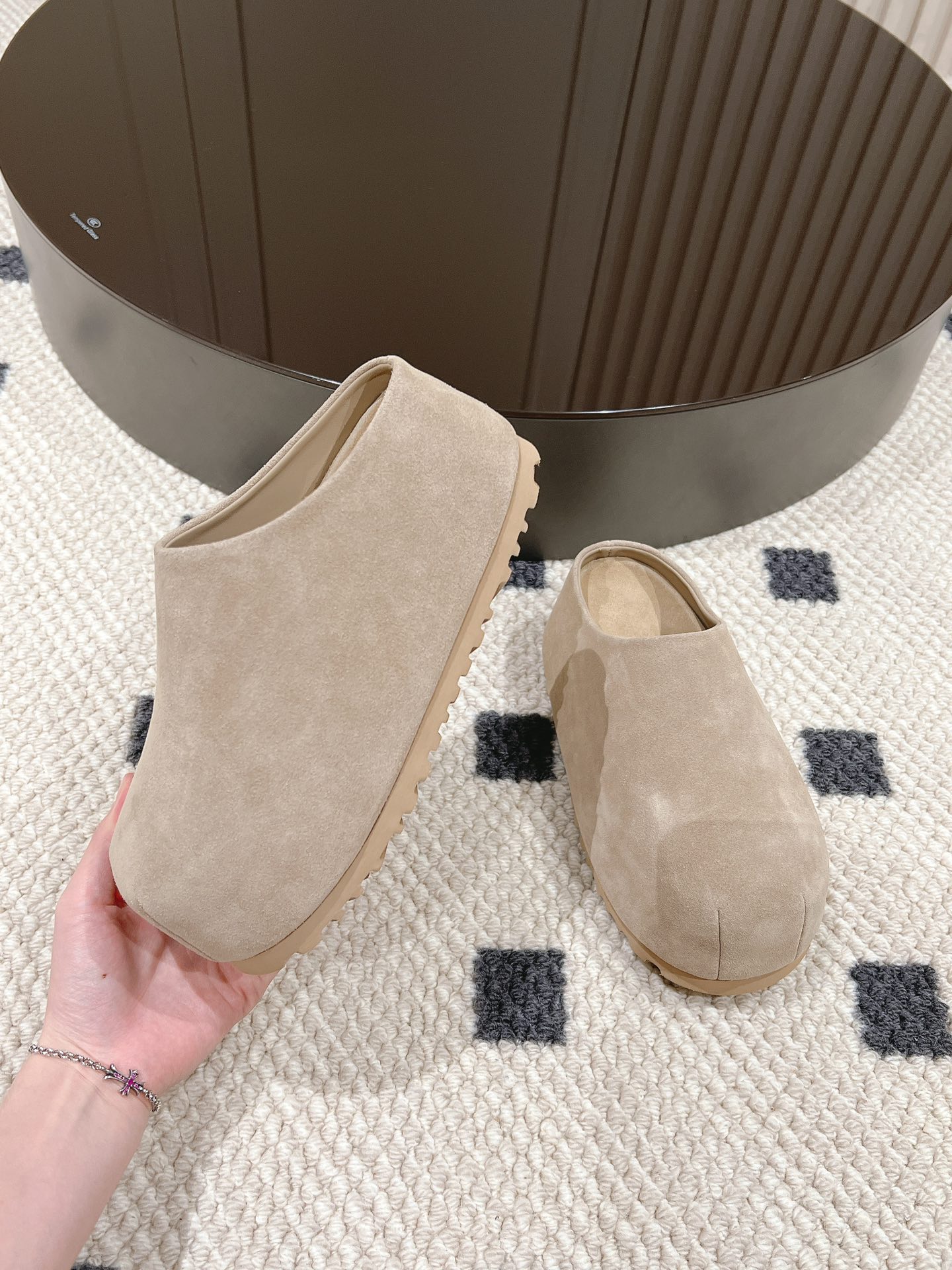 Slippers M-l