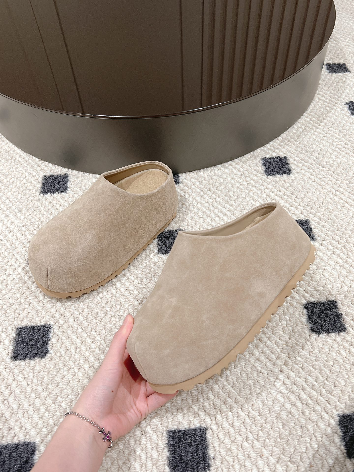 Slippers M-l