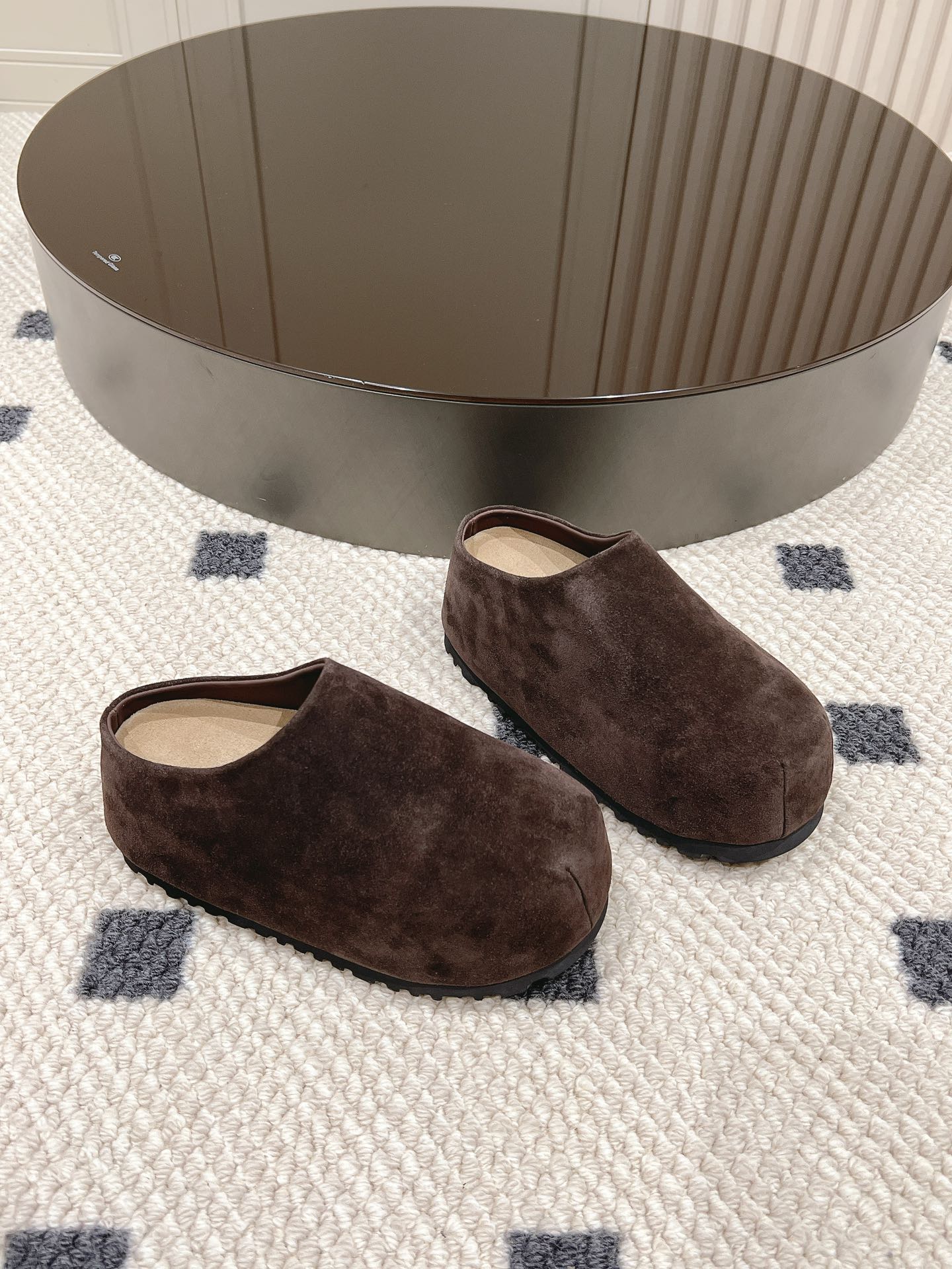 Slippers M-l