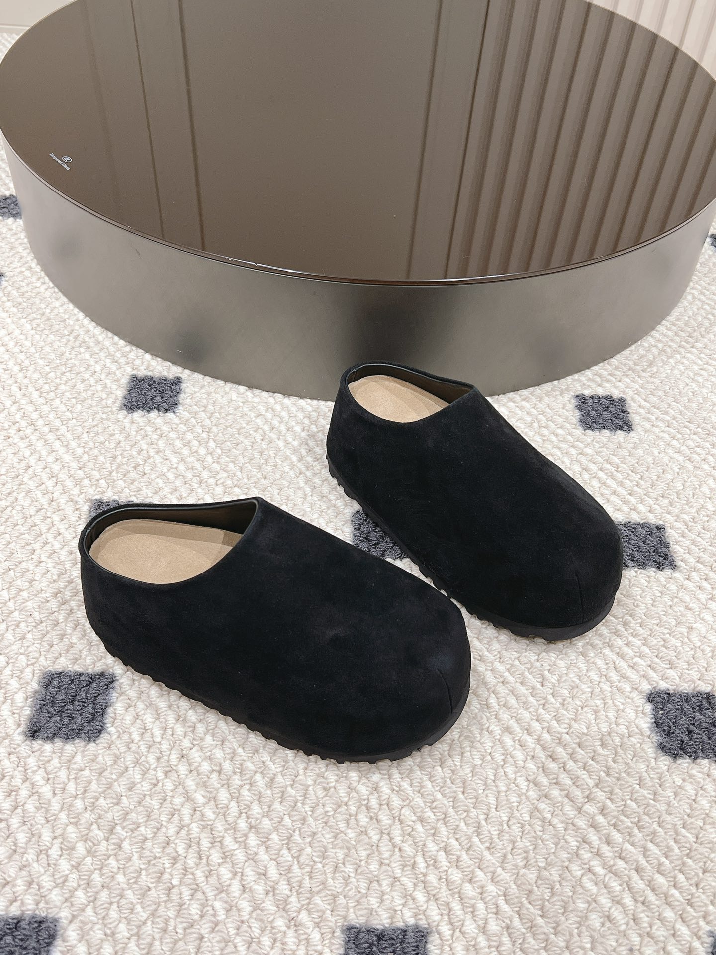 Slippers M-l