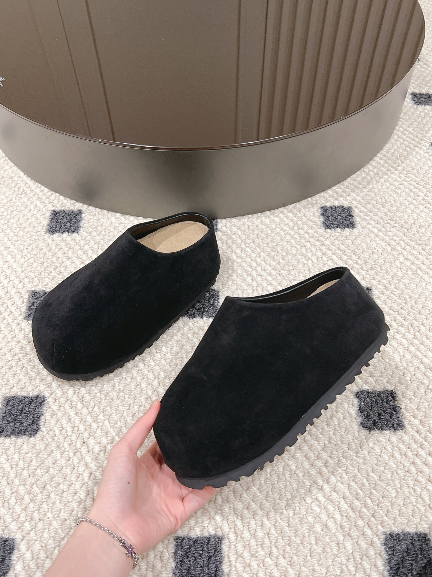 Slippers M-l