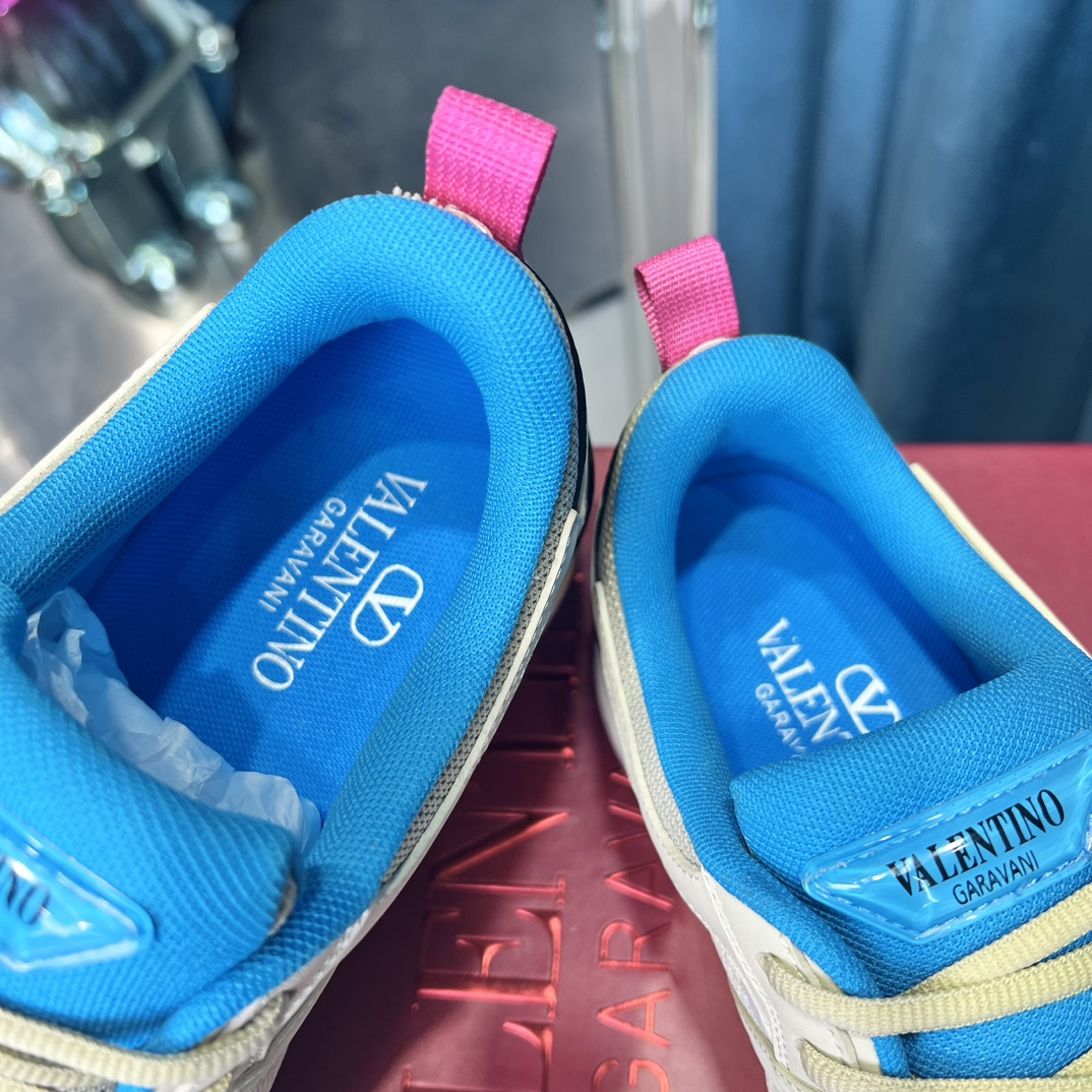 Valentino Male Sneakers Breathable L