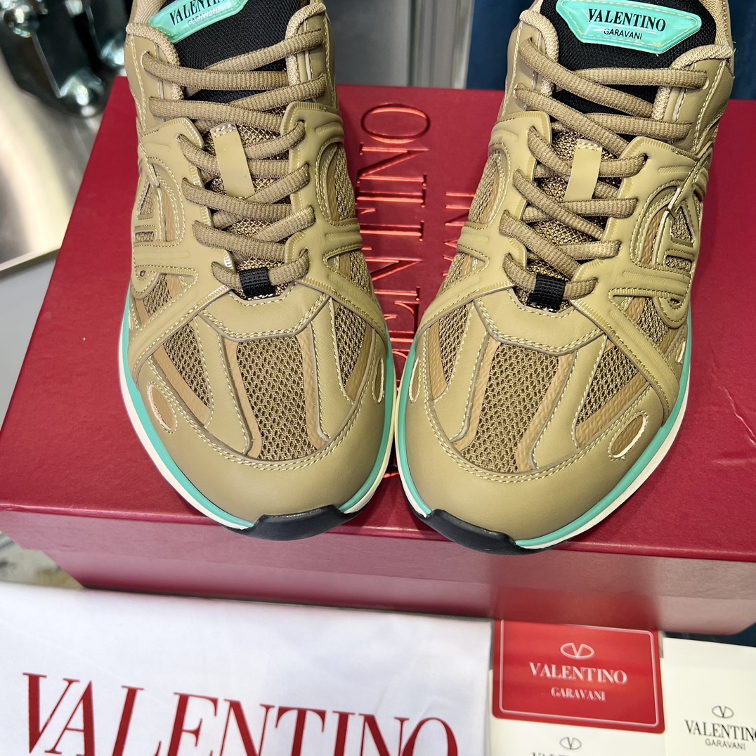 Valentino Male Sneakers Breathable L