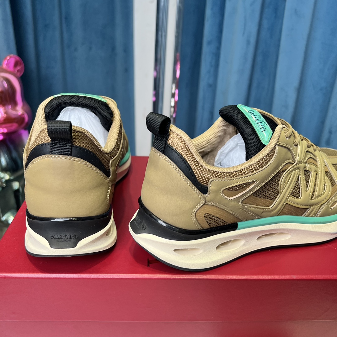 Valentino Male Sneakers Breathable L