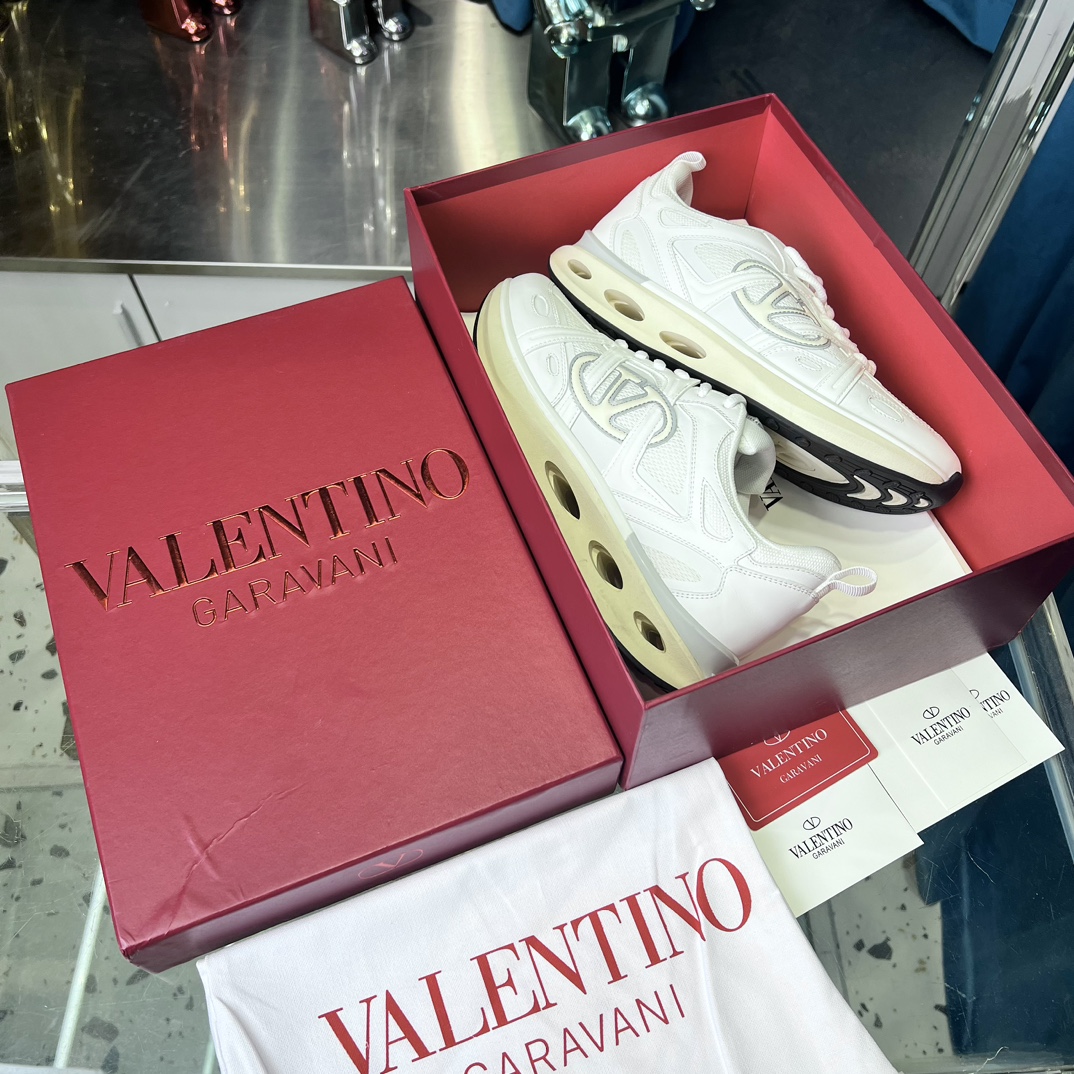 Valentino Male Sneakers Breathable L