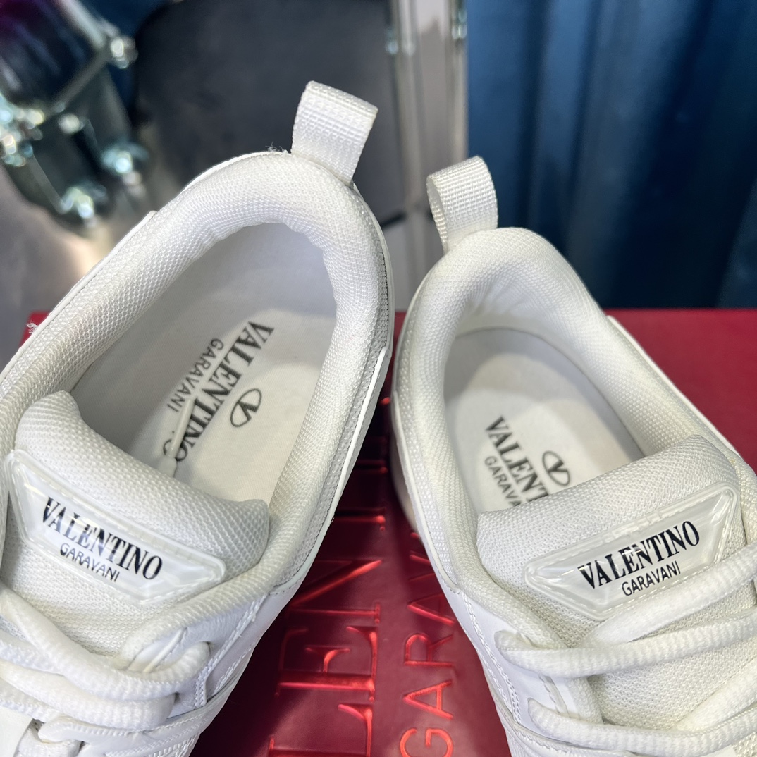 Valentino Male Sneakers Breathable L