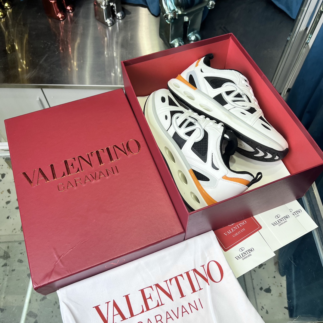 Valentino Male Sneakers Breathable L