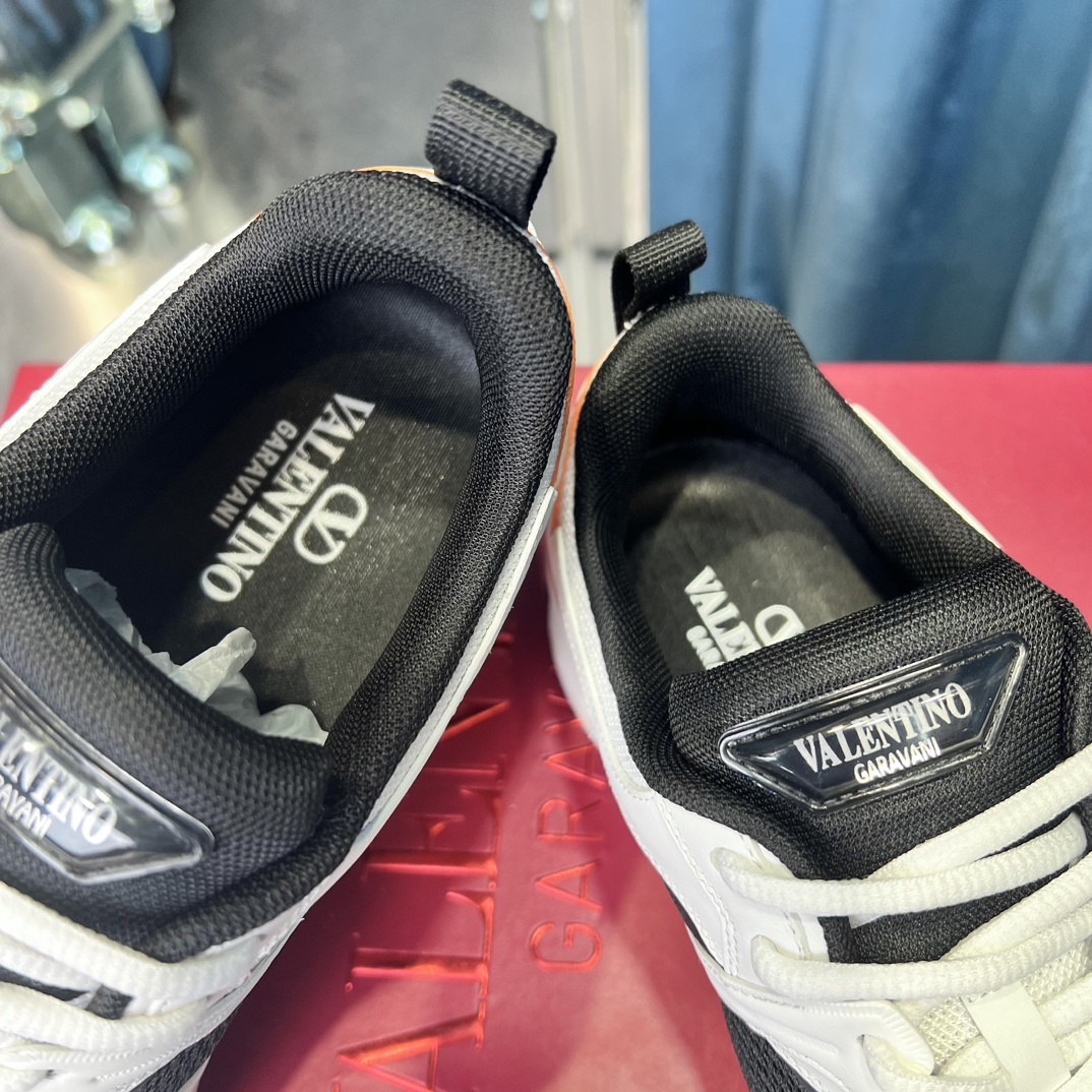 Valentino Male Sneakers Breathable L