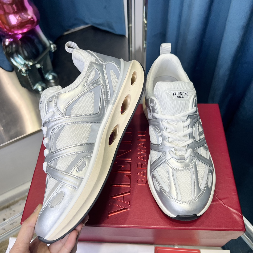 Valentino Male Sneakers Breathable L