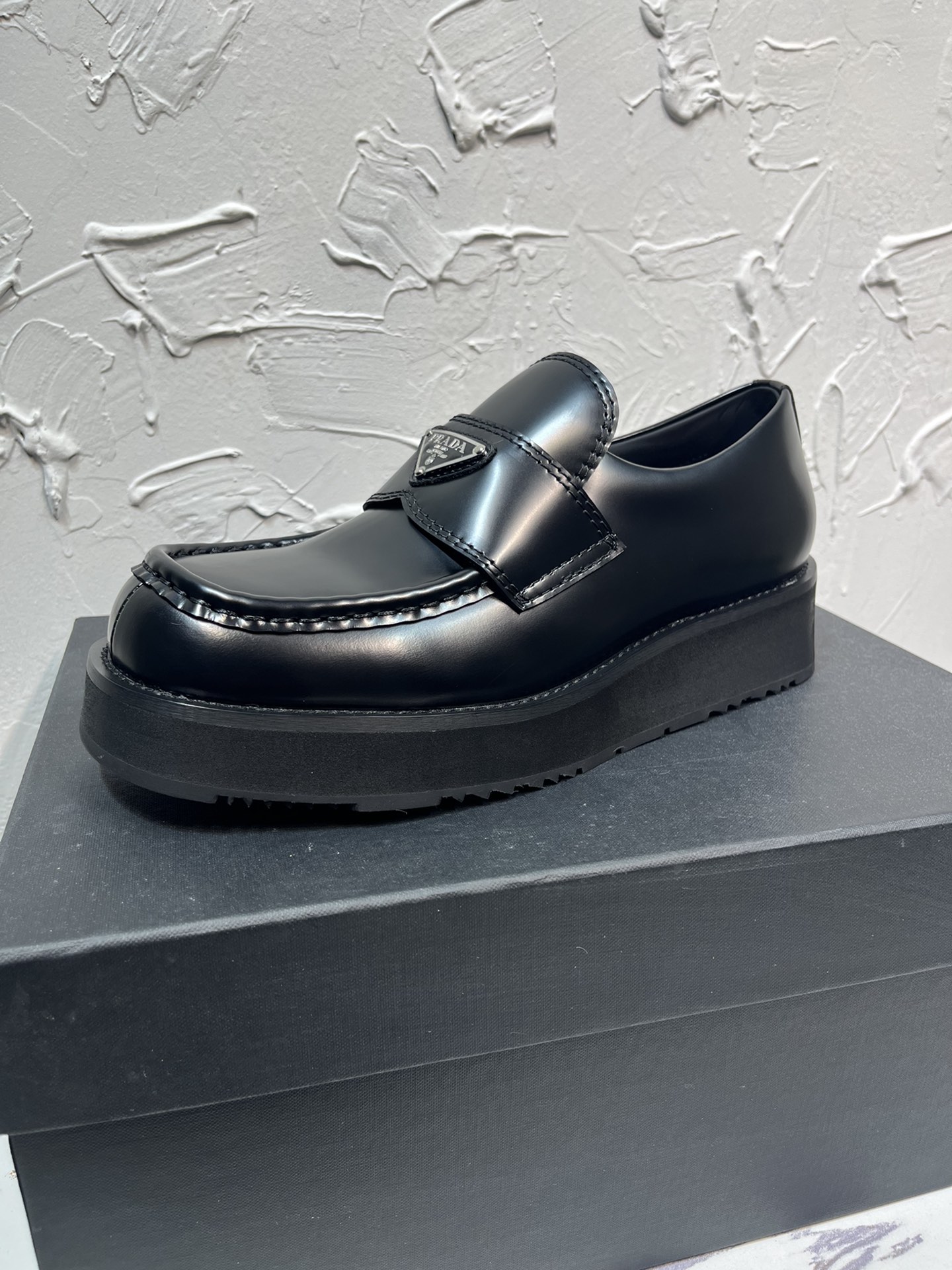 Prada Basic Shoes M