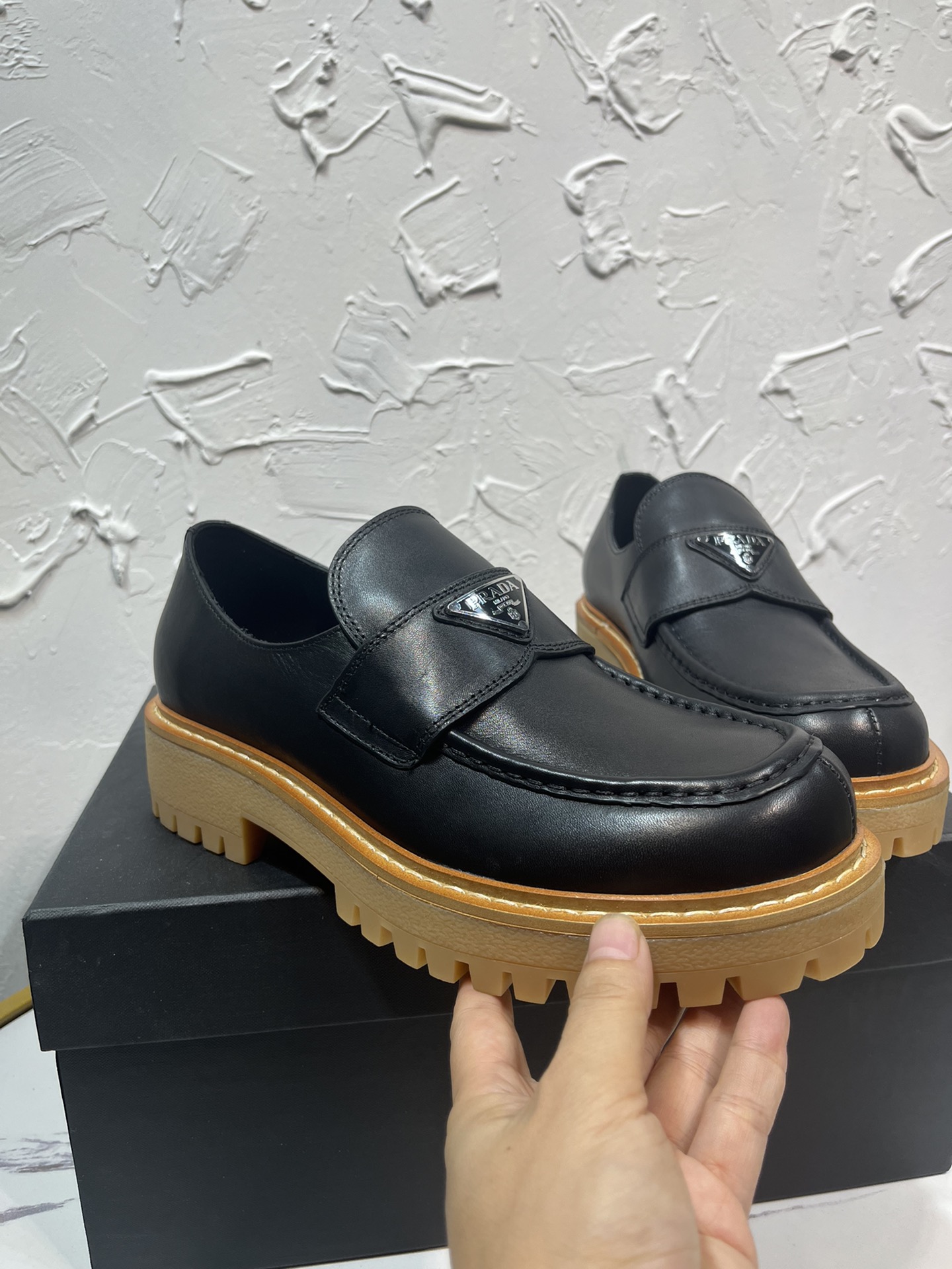 Prada Basic Shoes M