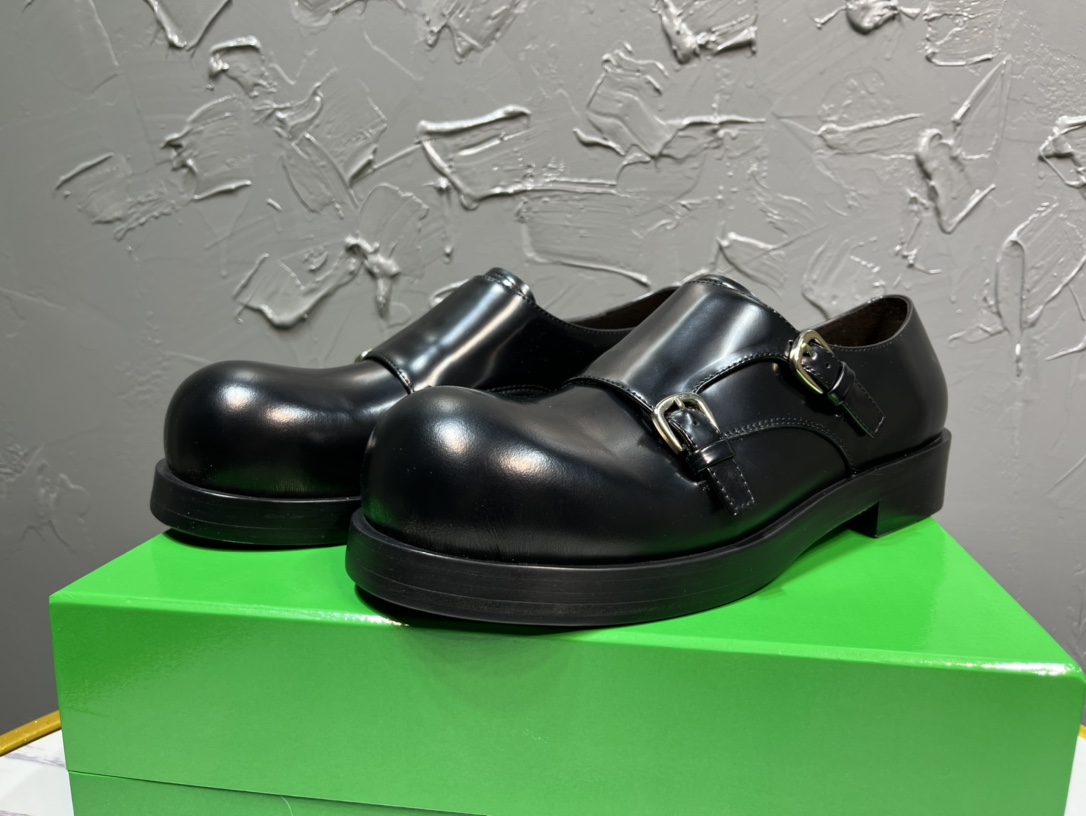 Bottega Veneta Male Leather Shoes Real Leather M