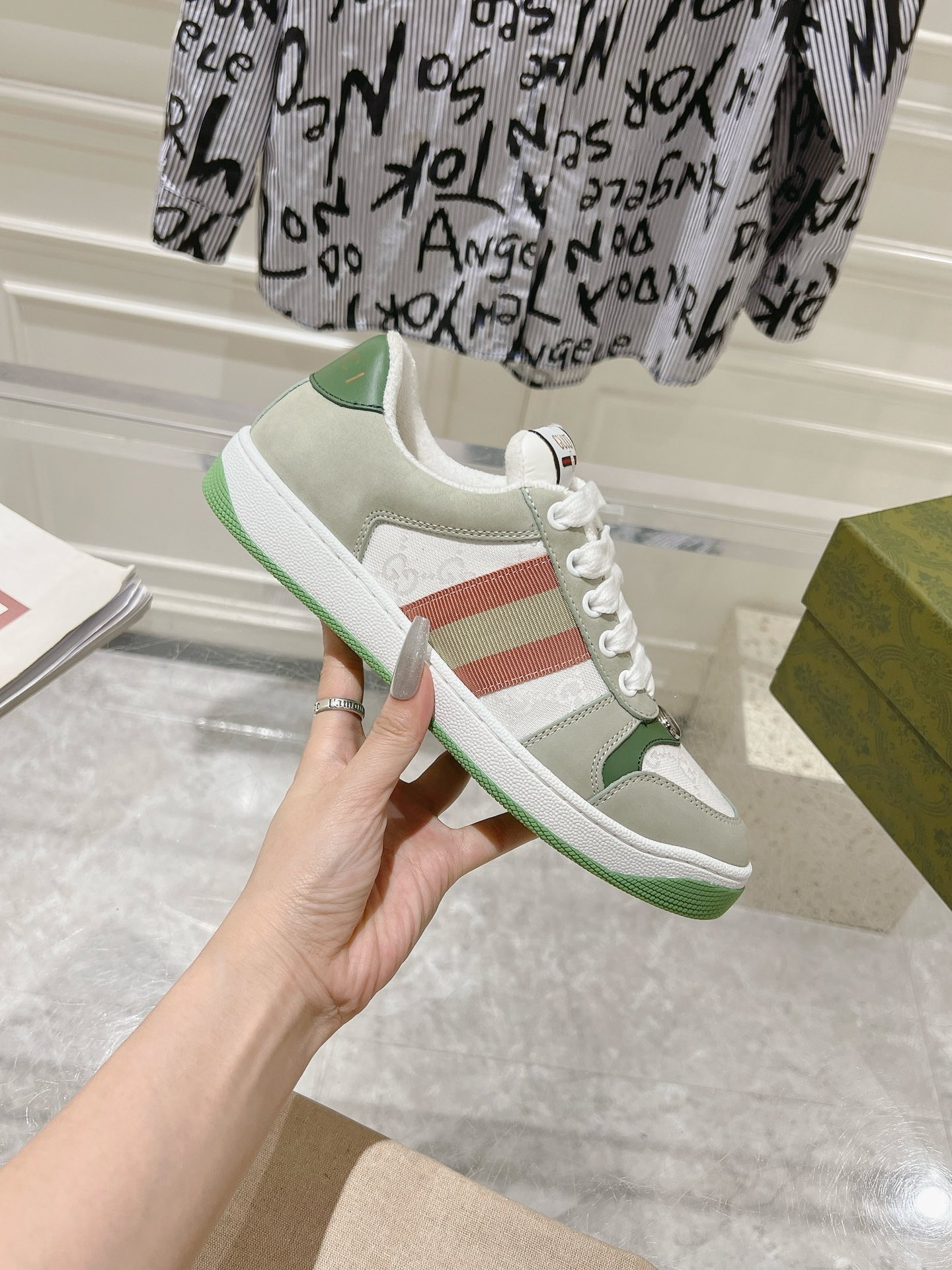 Gucci Female Basic Shoes S