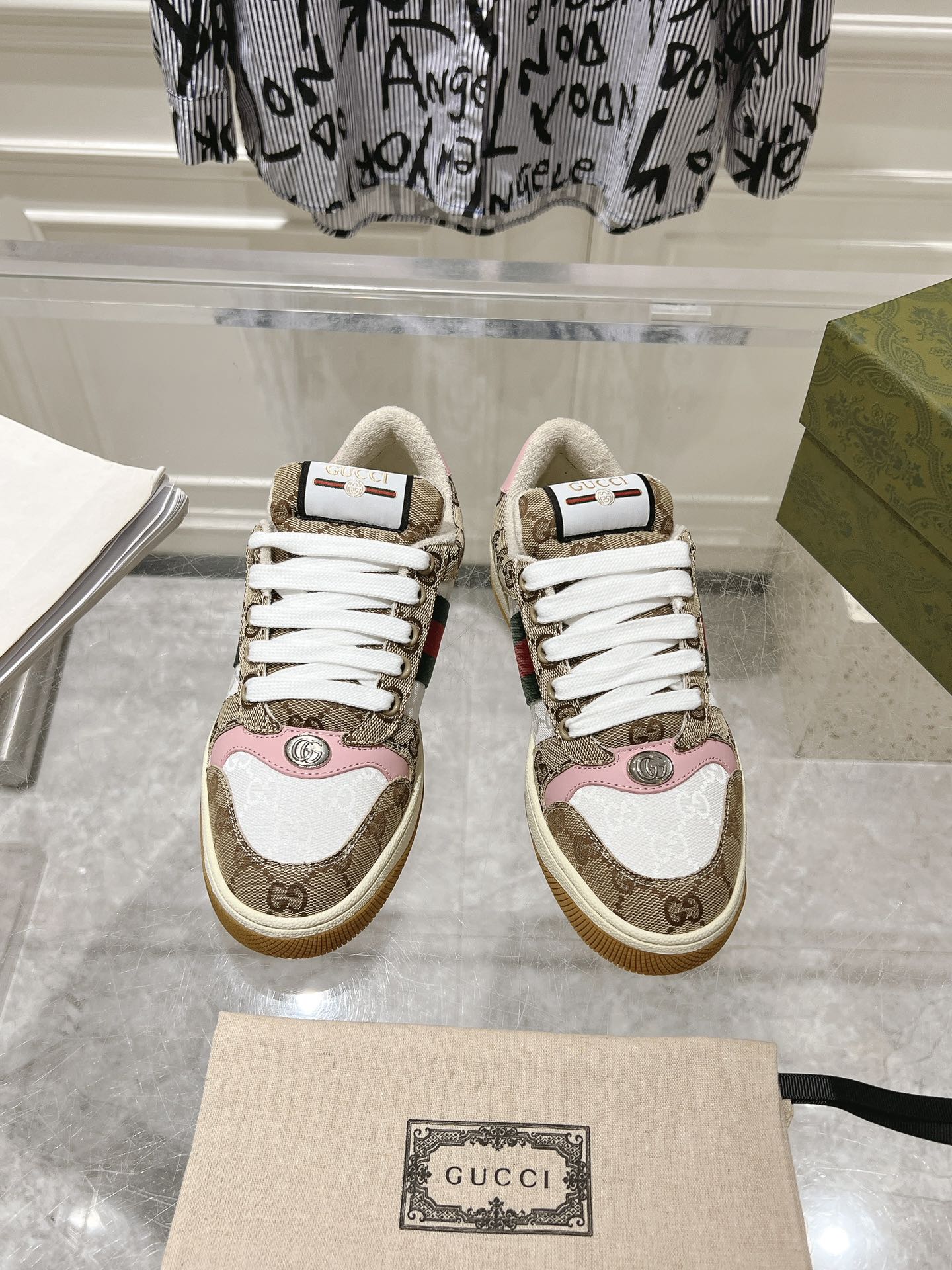 Gucci Female Basic Shoes S